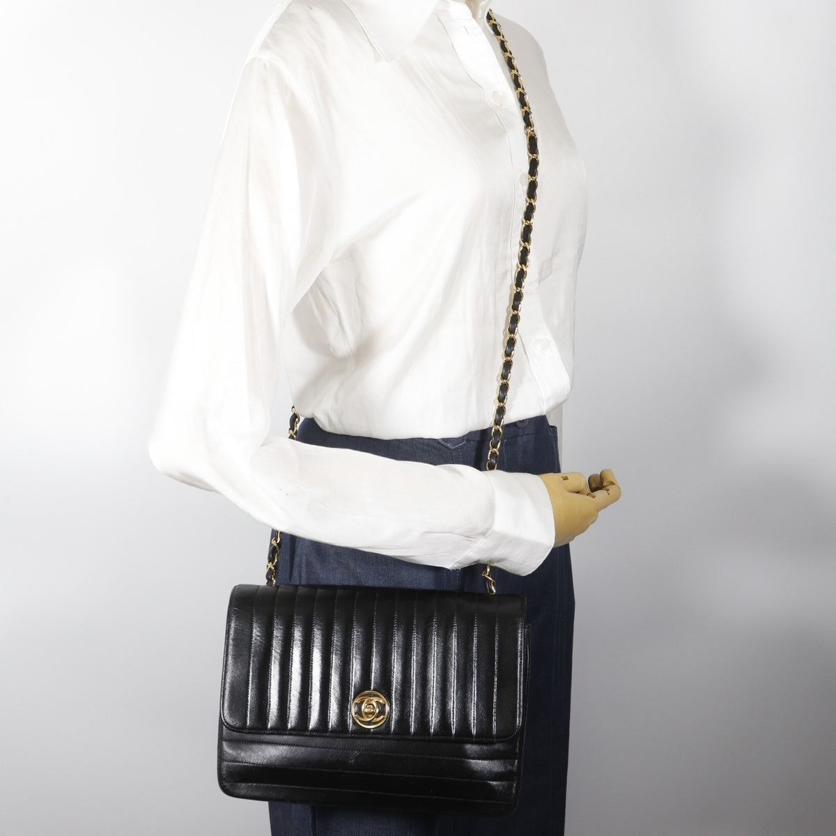 Chanel Mademoiselle Black Leather Shoulder Bag (Pre-Owned)