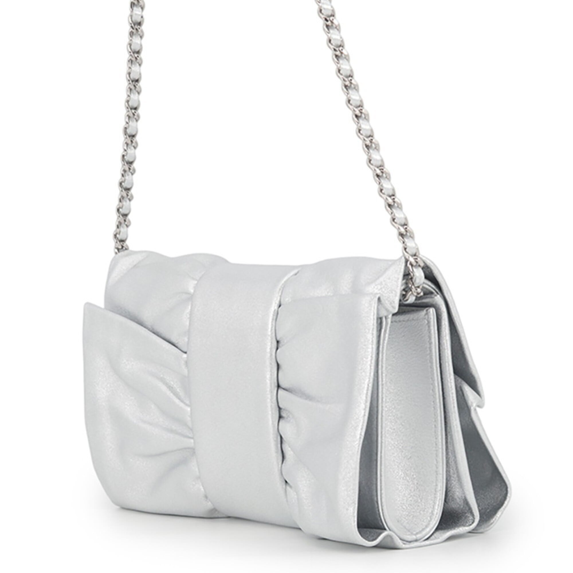 Chanel Silver Leather Handbag Shoulder Bag (Pre-Owned)