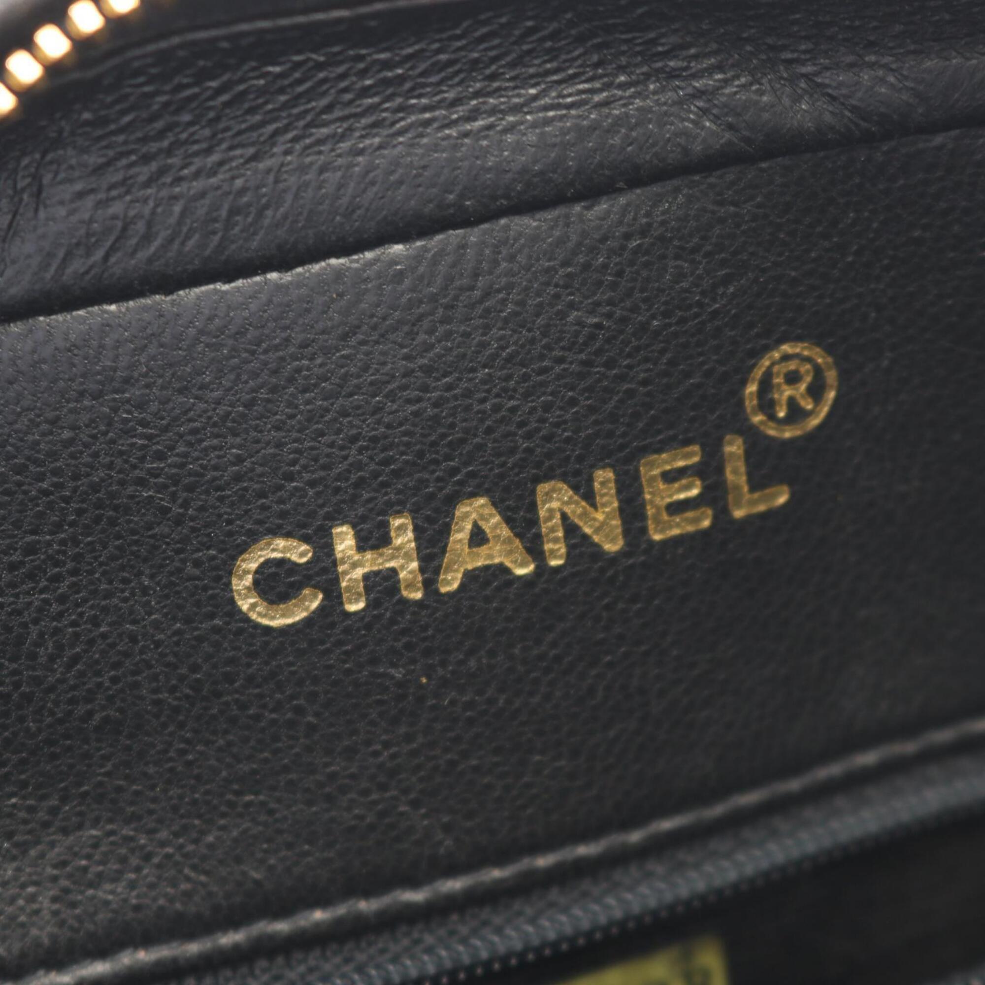 Chanel Black Leather Handbag Shoulder Bag (Pre-Owned)