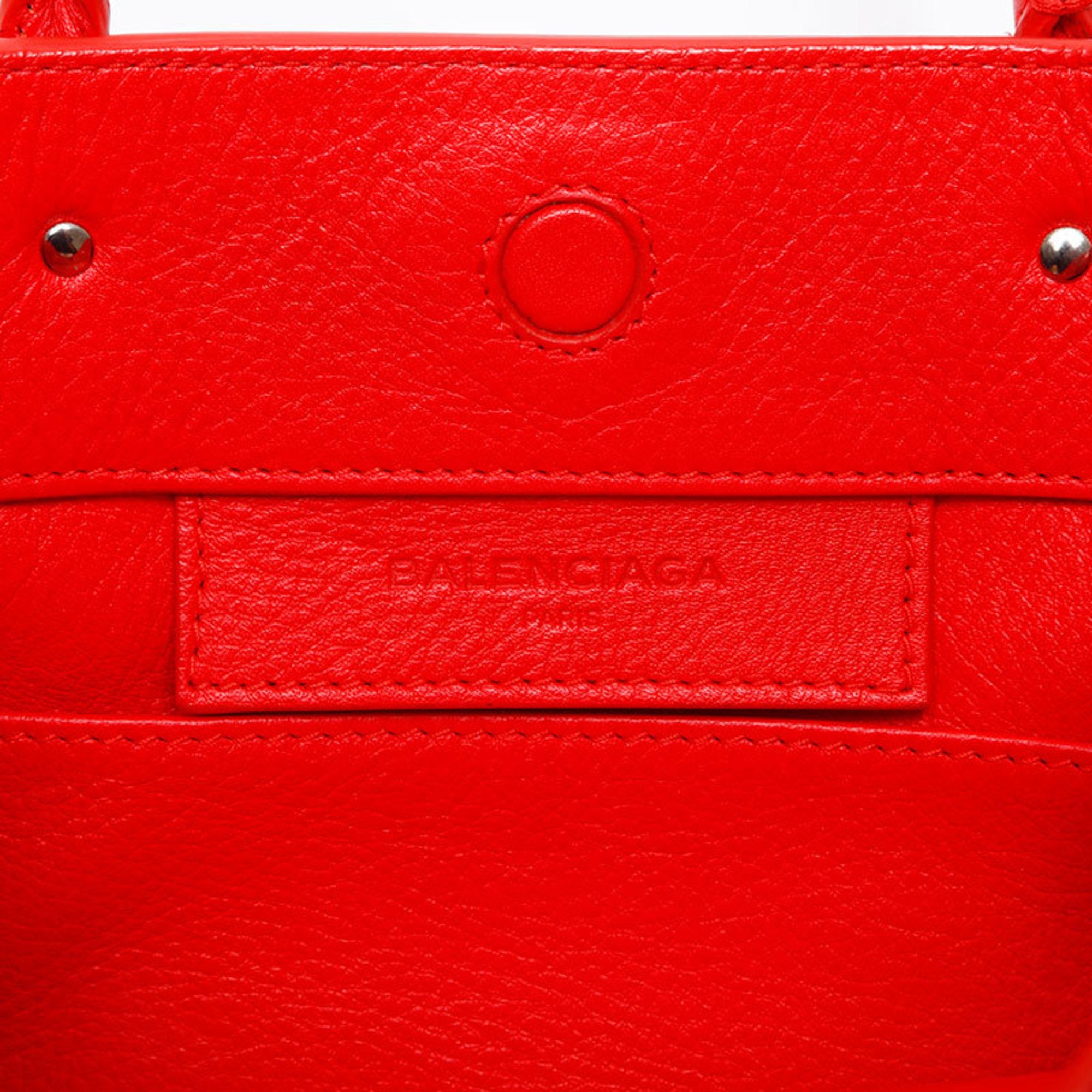 Balenciaga Paper Red Color Paper Handbag (Pre-Owned)