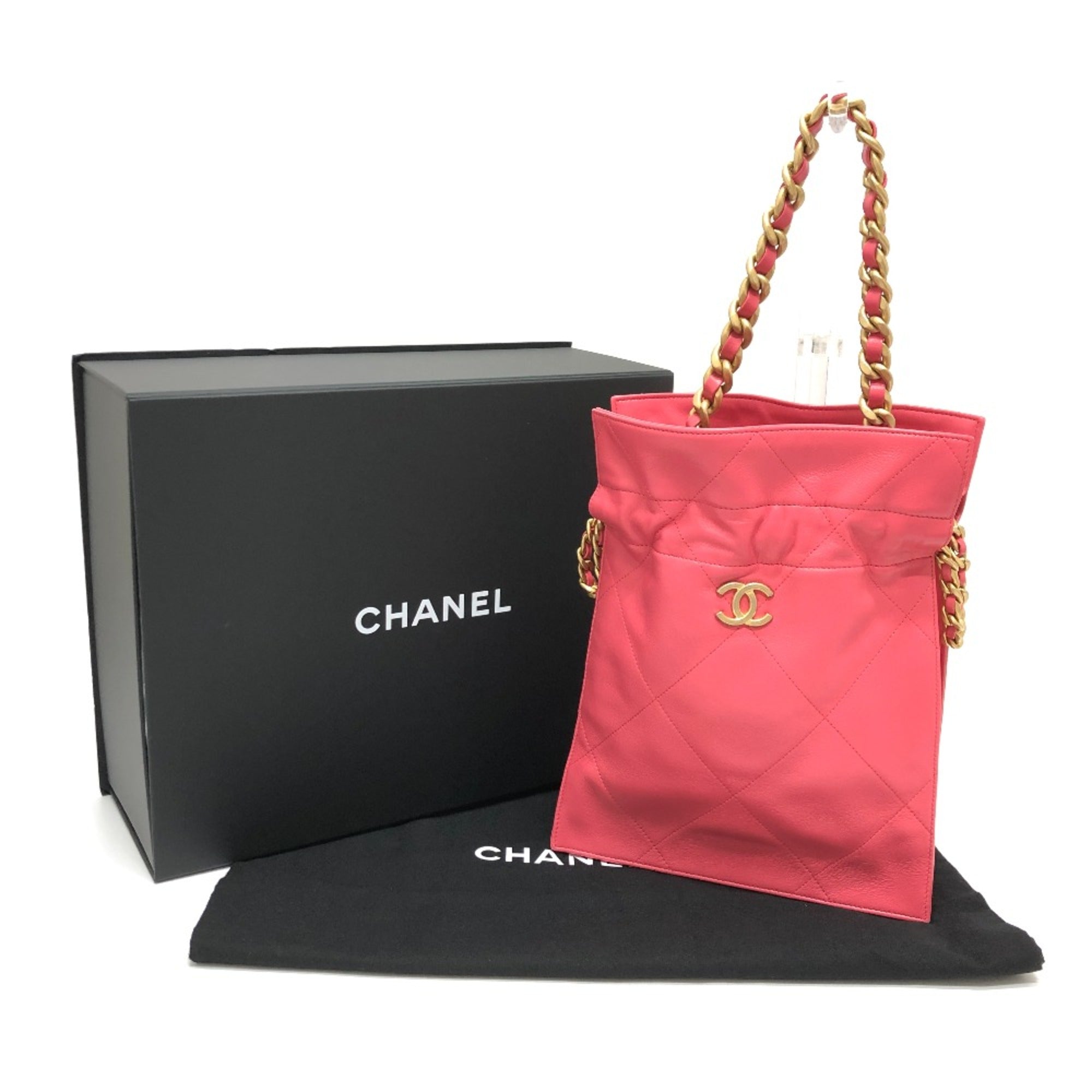 Chanel Pink Leather Handbag (Pre-Owned)