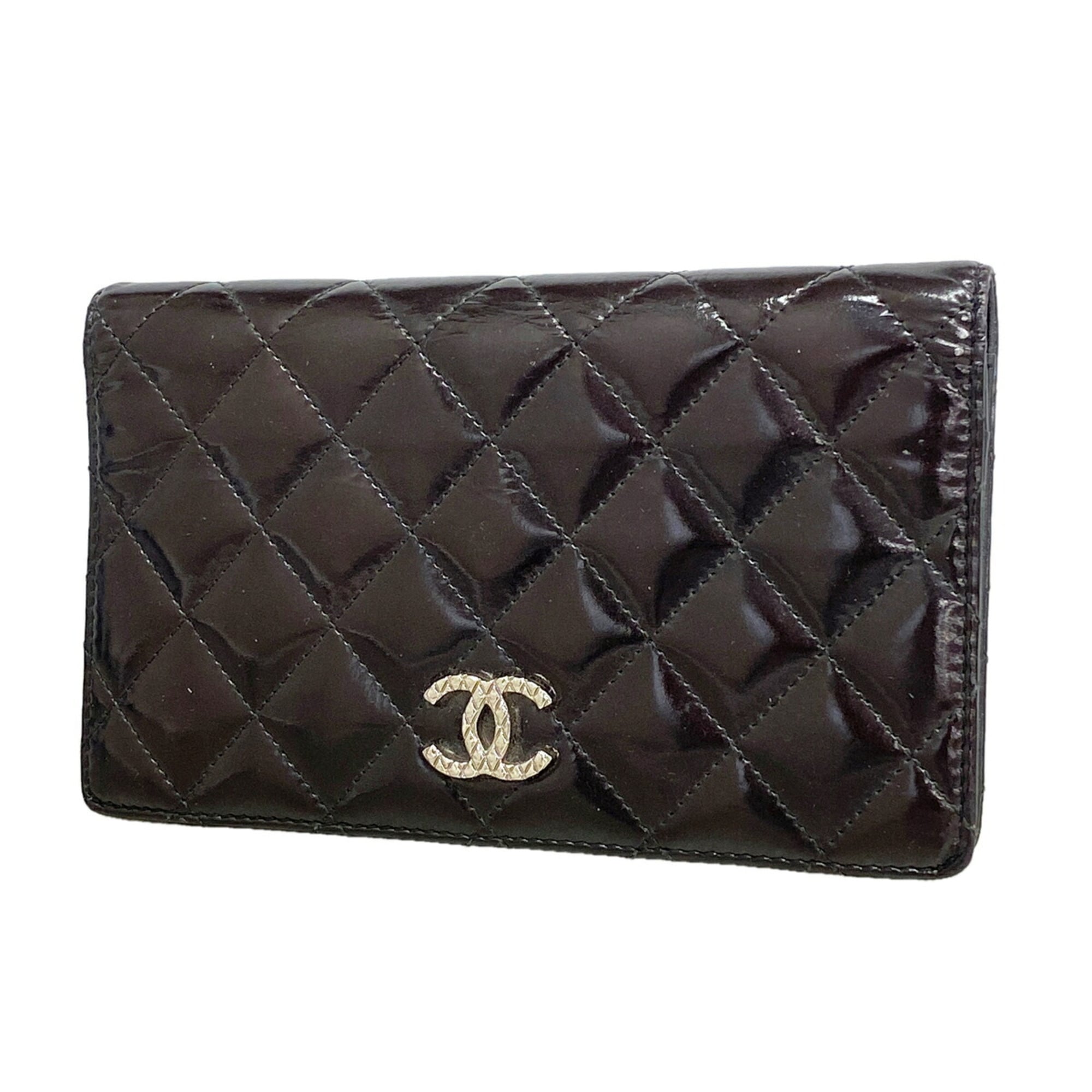 Chanel Black Patent Leather Long Wallet (Bi-Fold) (Pre-Owned)