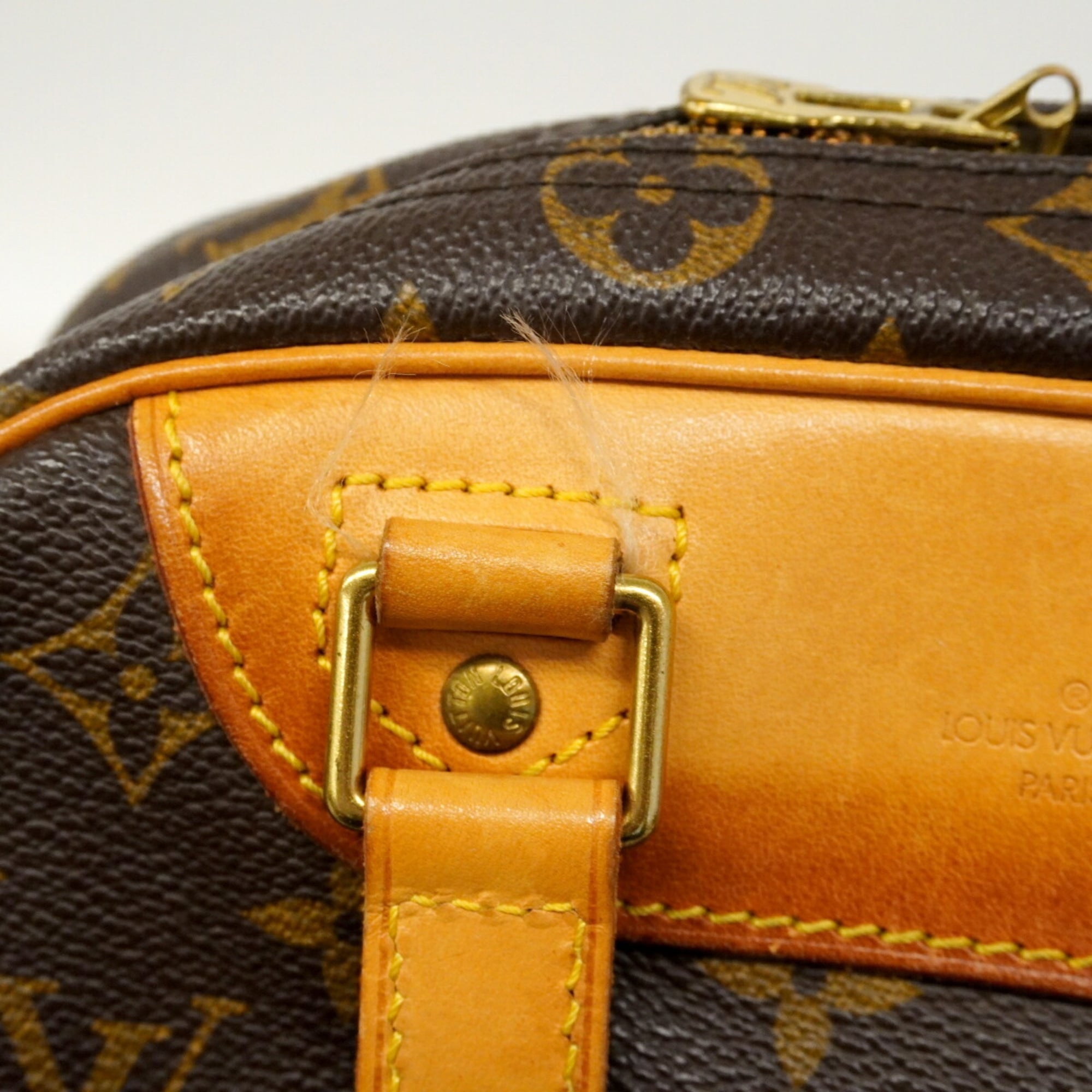 Louis Vuitton Brown Handbag (Pre-Owned)