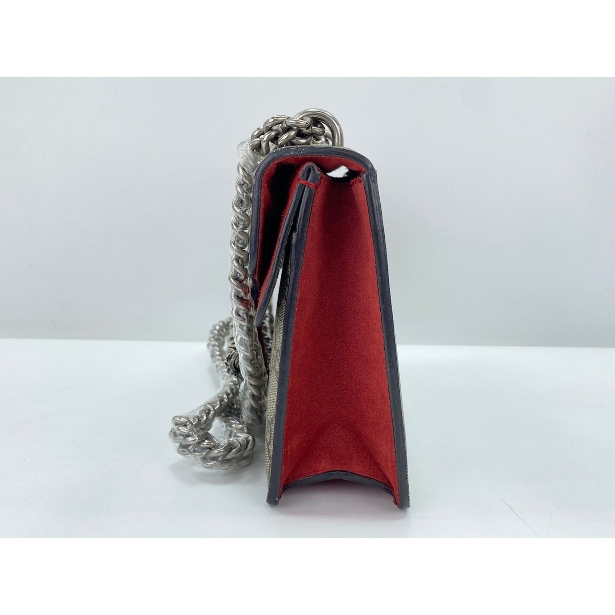 Gucci Red Color Shoulder Bag (Pre-Owned)