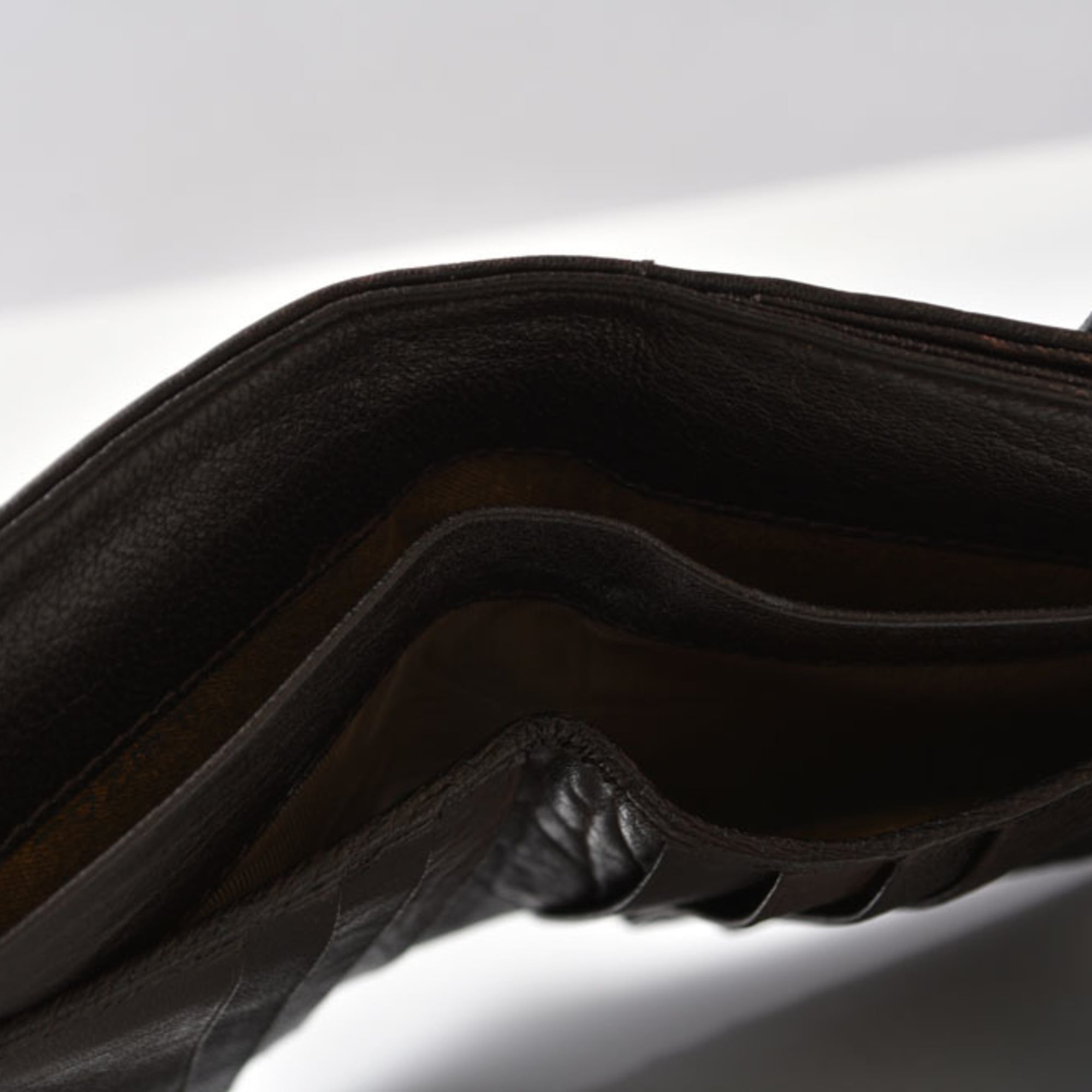 Fendi Brown Leather Wallet (Bi-Fold) (Pre-Owned)