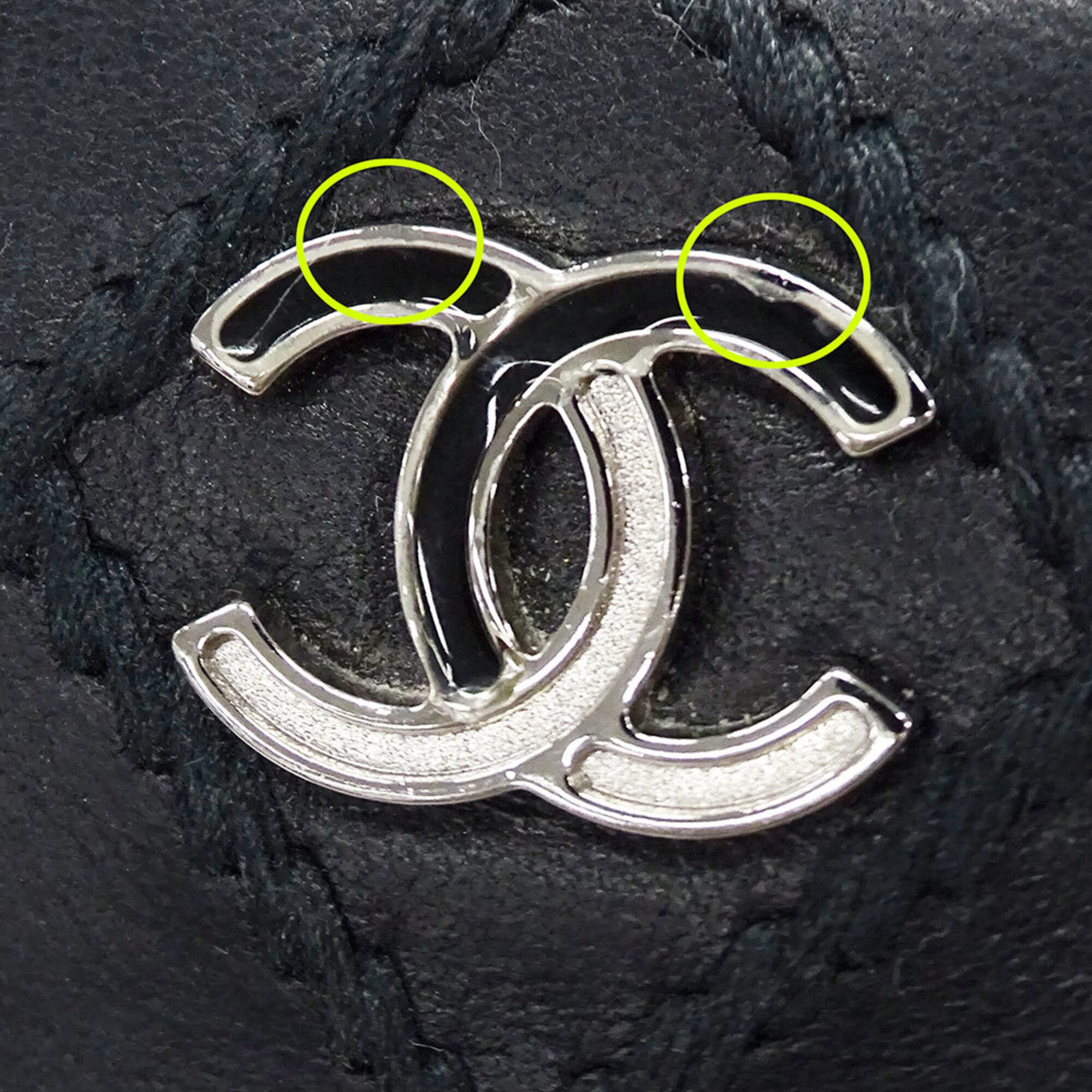 Chanel Black Leather Long Wallet (Bi-Fold) (Pre-Owned)