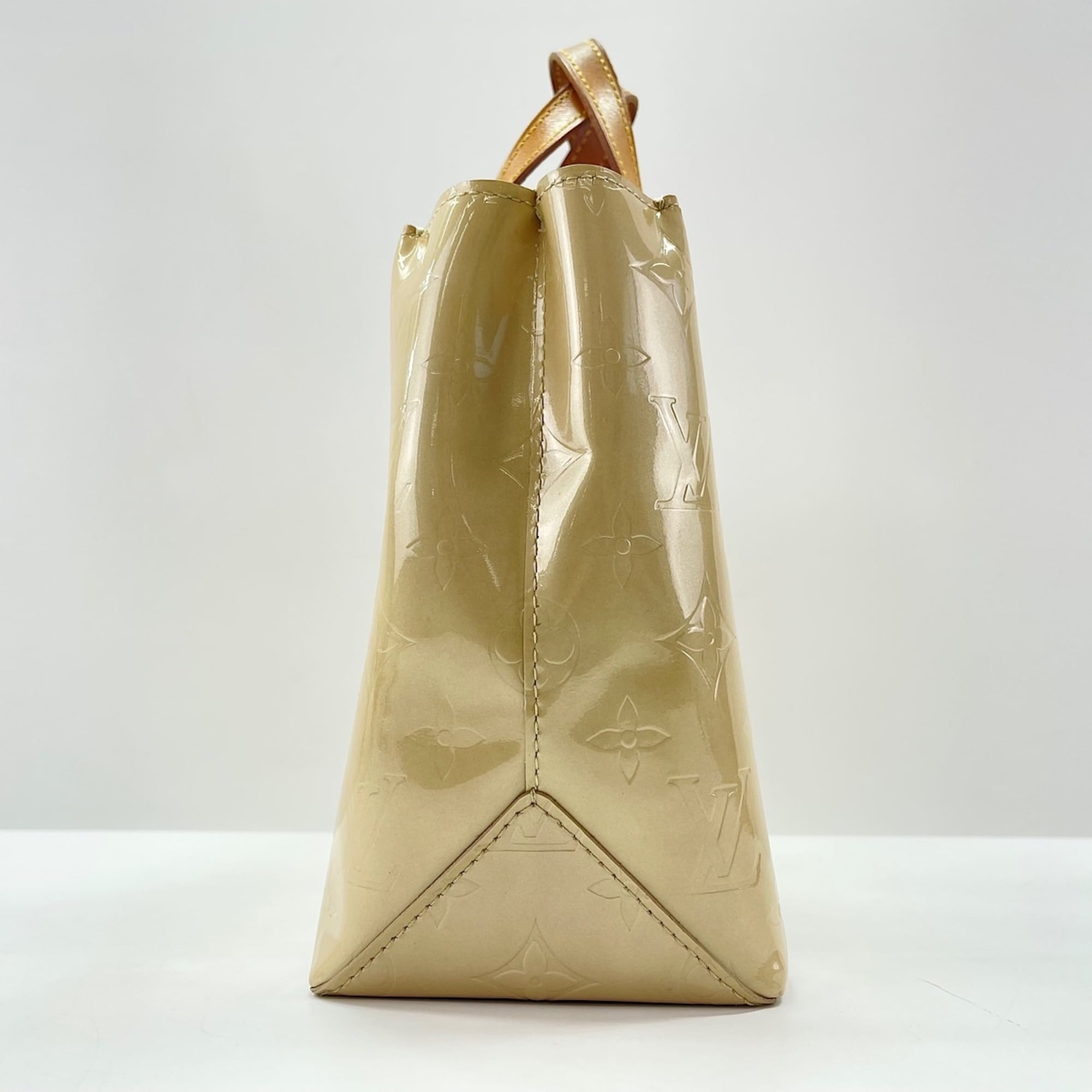 Louis Vuitton Beige Handbag (Pre-Owned)