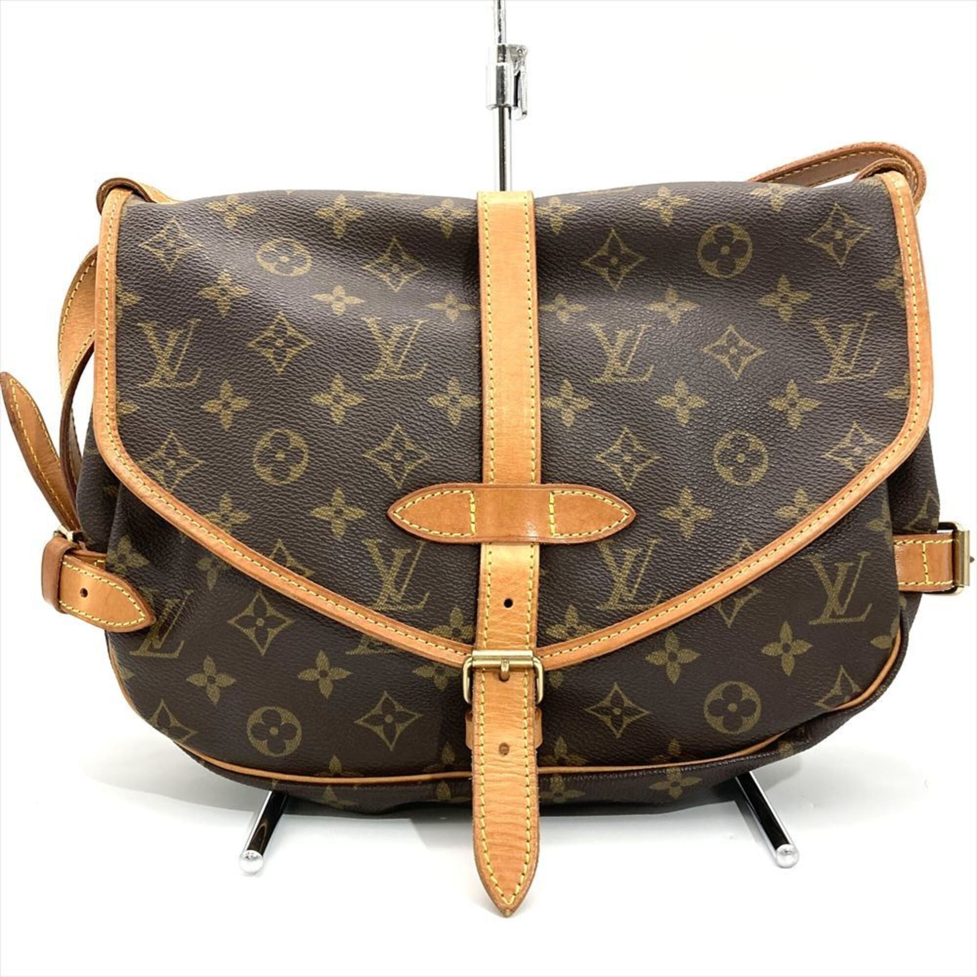 Louis Vuitton Brown Monogram Monogram Shoulder Bag (Pre-Owned)