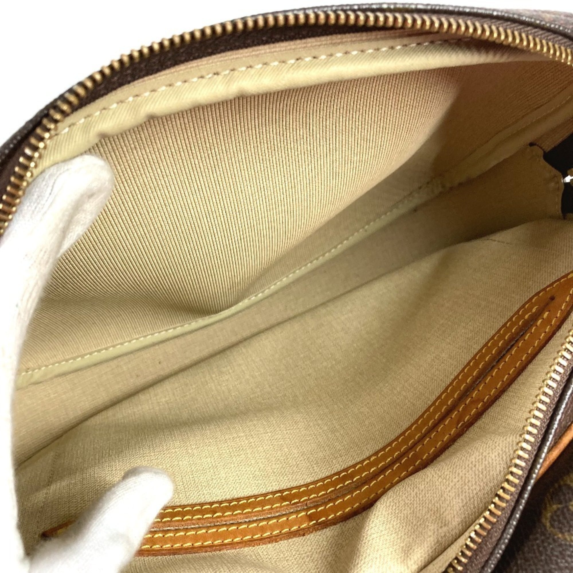 Louis Vuitton Brown Monogram Shoulder Bag (Pre-Owned)
