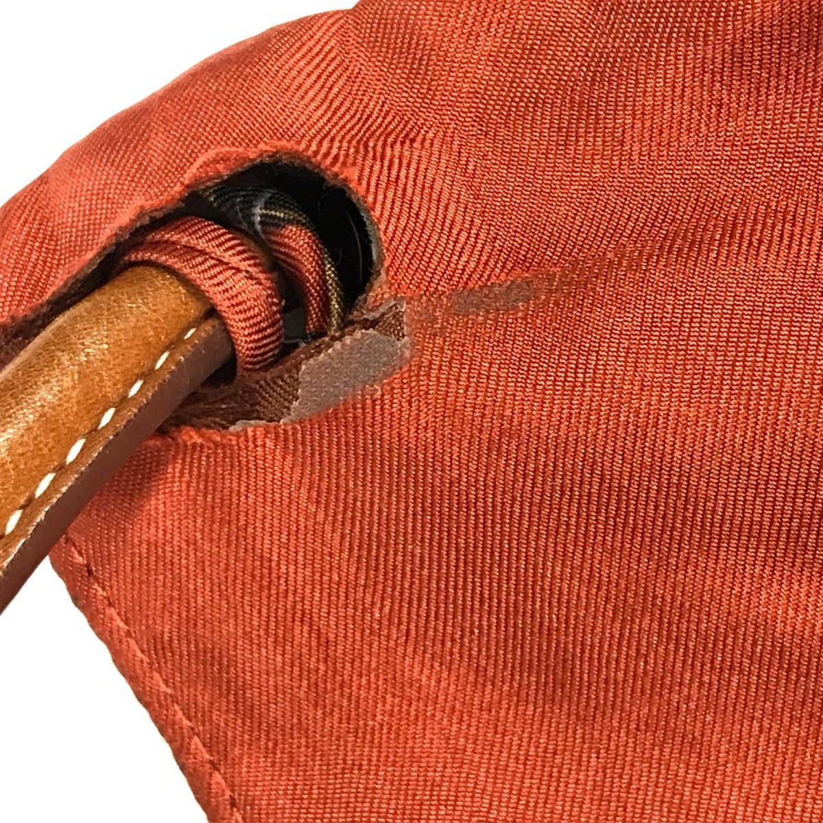 Hermes Orange Silk Leather Pouch Shoulder Bag (Pre-Owned)