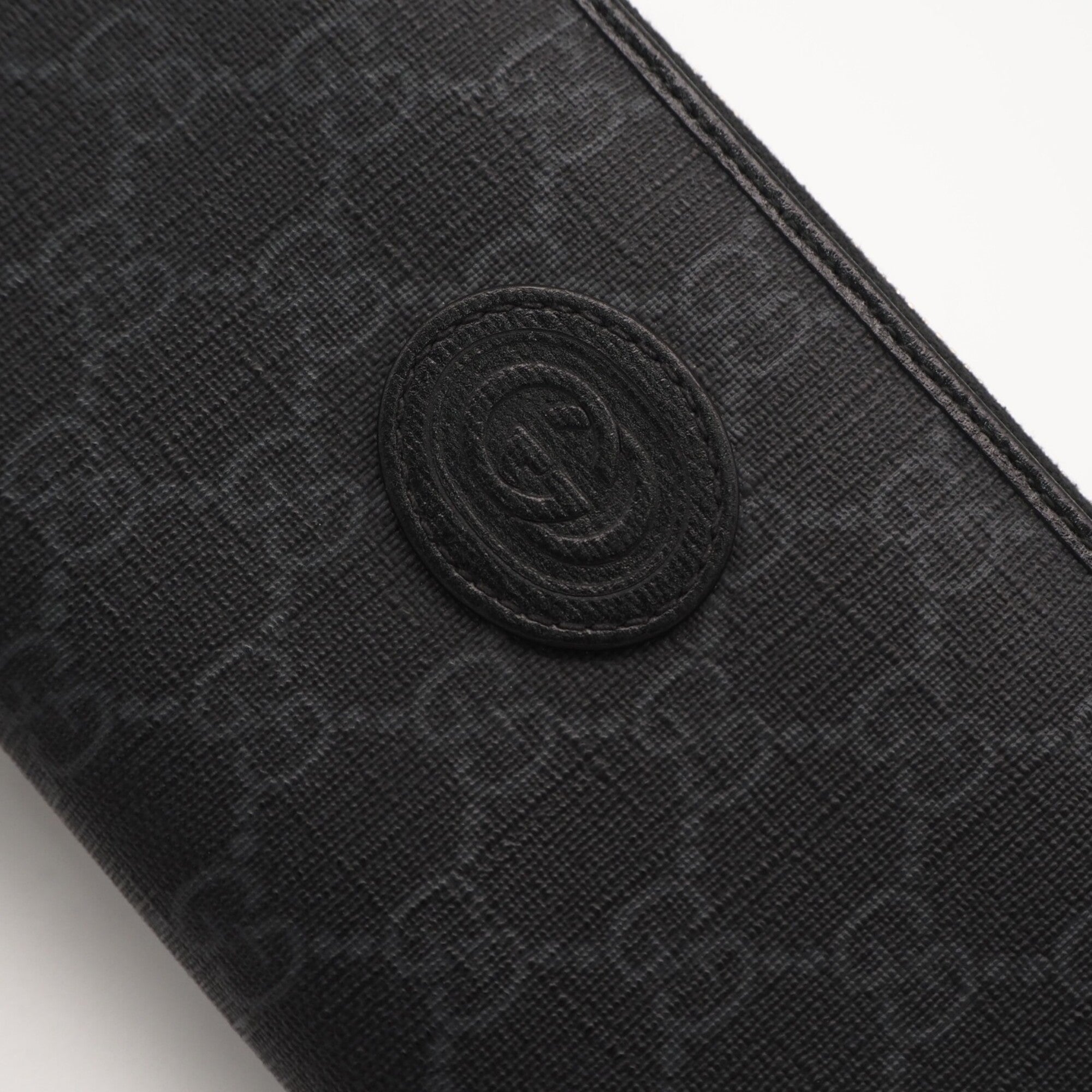 Gucci Gg Supreme Black Gray Coated Canvas Leather Long Wallet (Bi-Fold) (Pre-Owned)