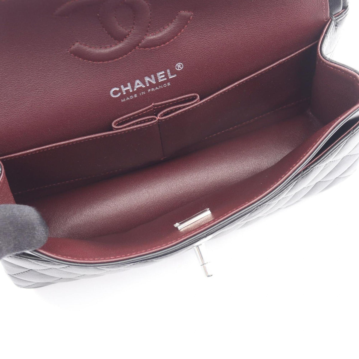 Chanel Black Leather Handbag Shoulder Bag (Pre-Owned)