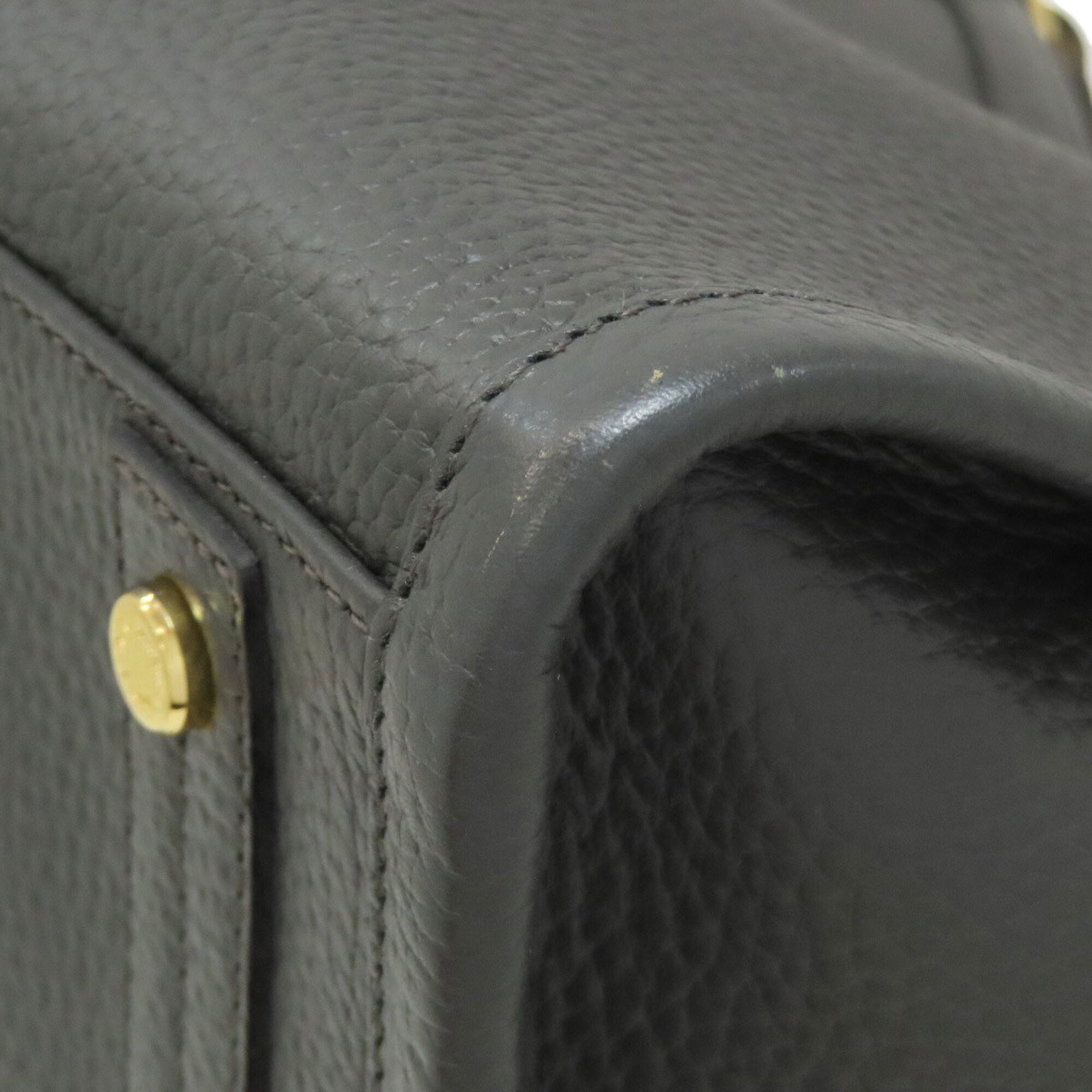 A.D.M.J Gray Leather Handbag (Pre-Owned)
