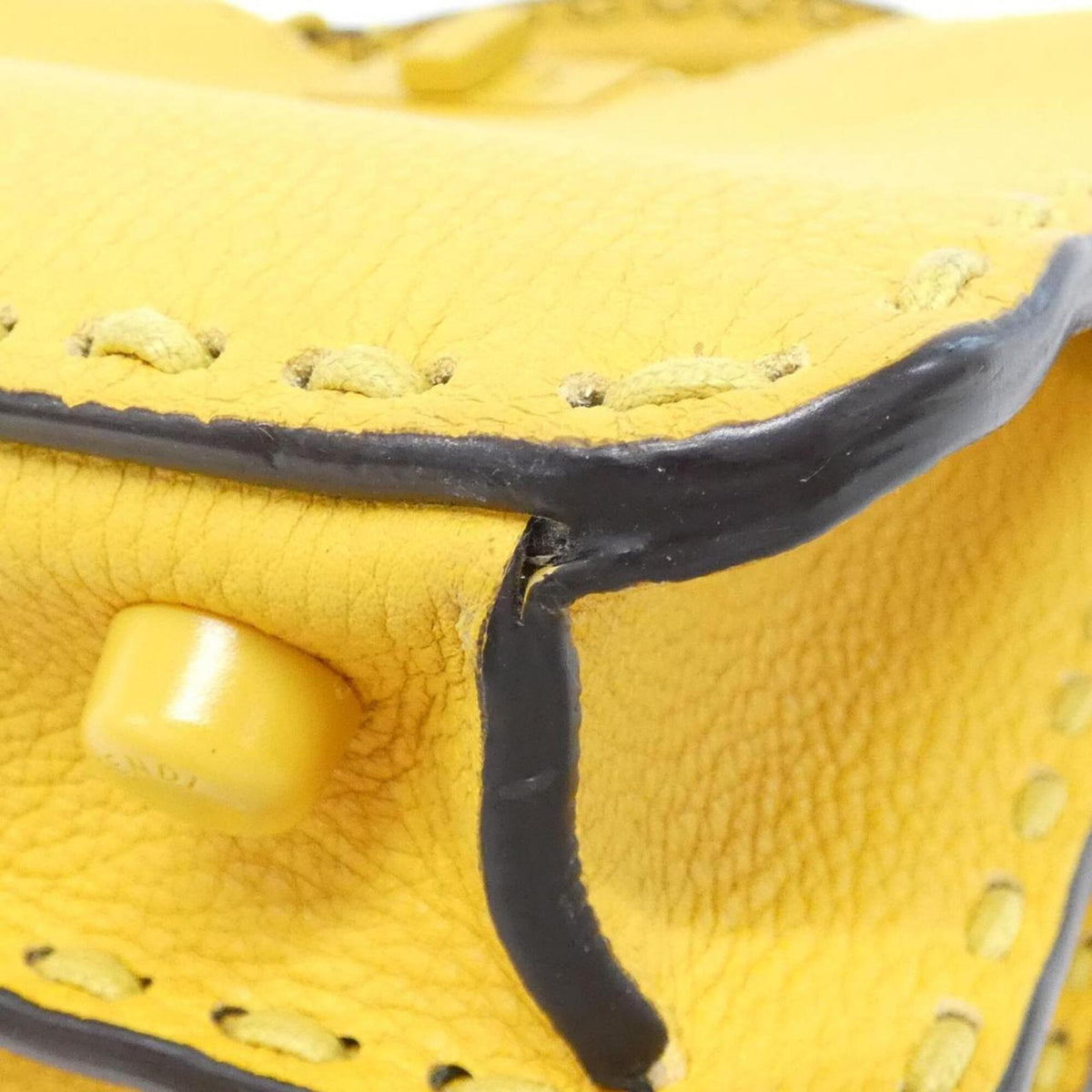 Fendi Yellow Leather Handbag Pouch (Pre-Owned)
