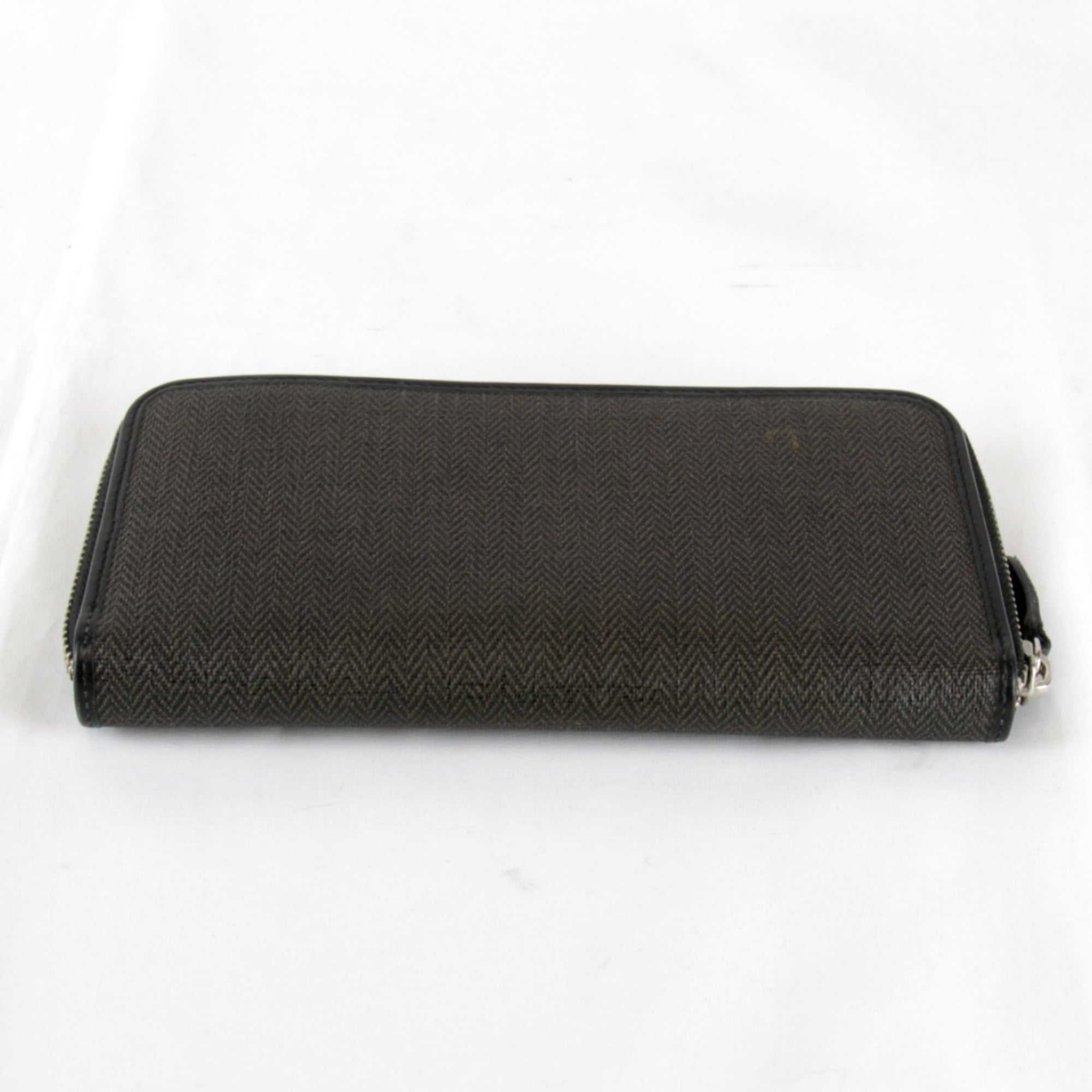 Bvlgari Black Leather Long Wallet (Bi-Fold) (Pre-Owned)