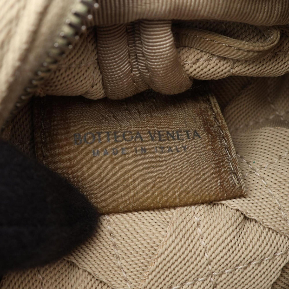 Bottega Veneta Beige Canvas Fanny Pack Handbag (Pre-Owned)