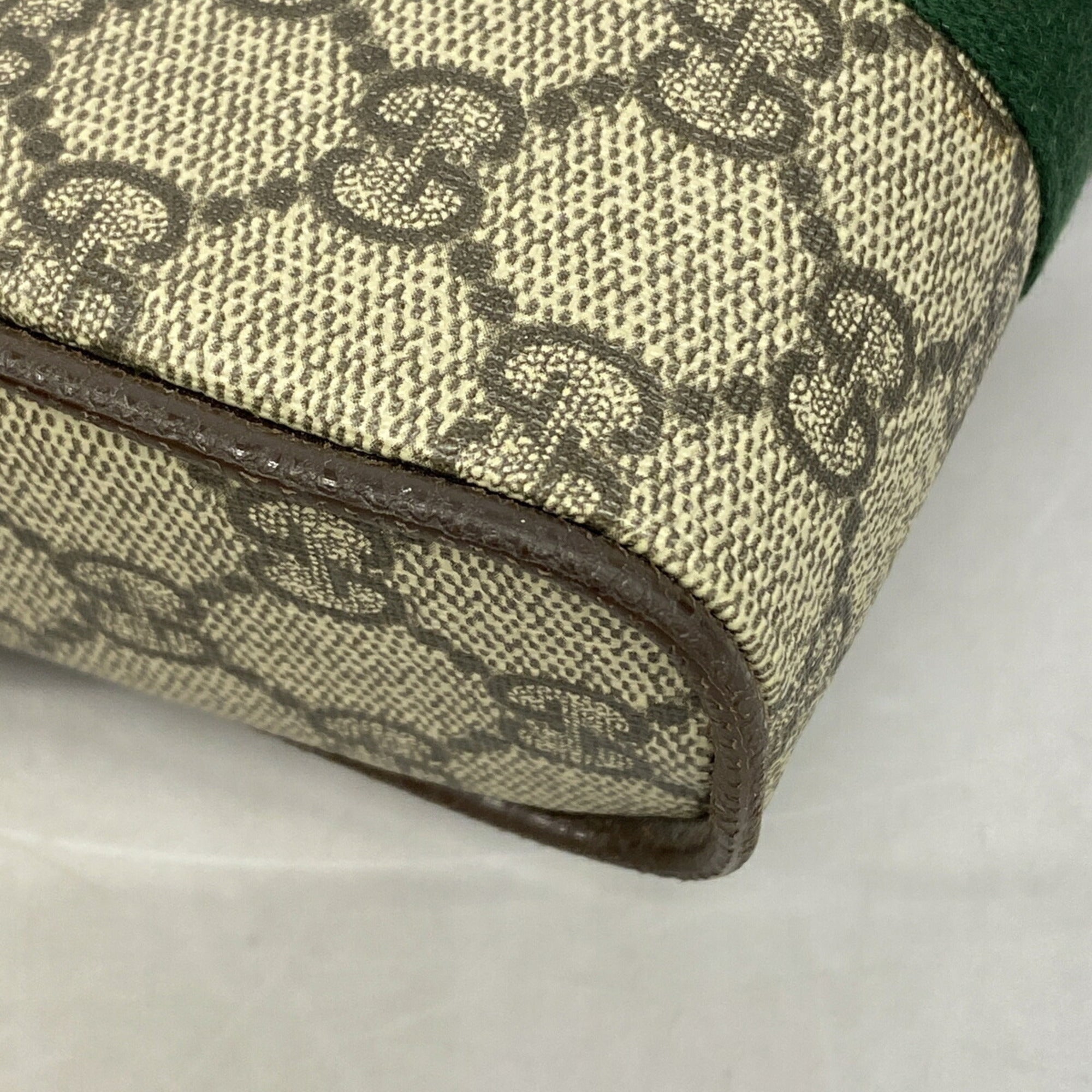 Gucci Brown Pvc Shoulder Bag (Pre-Owned)