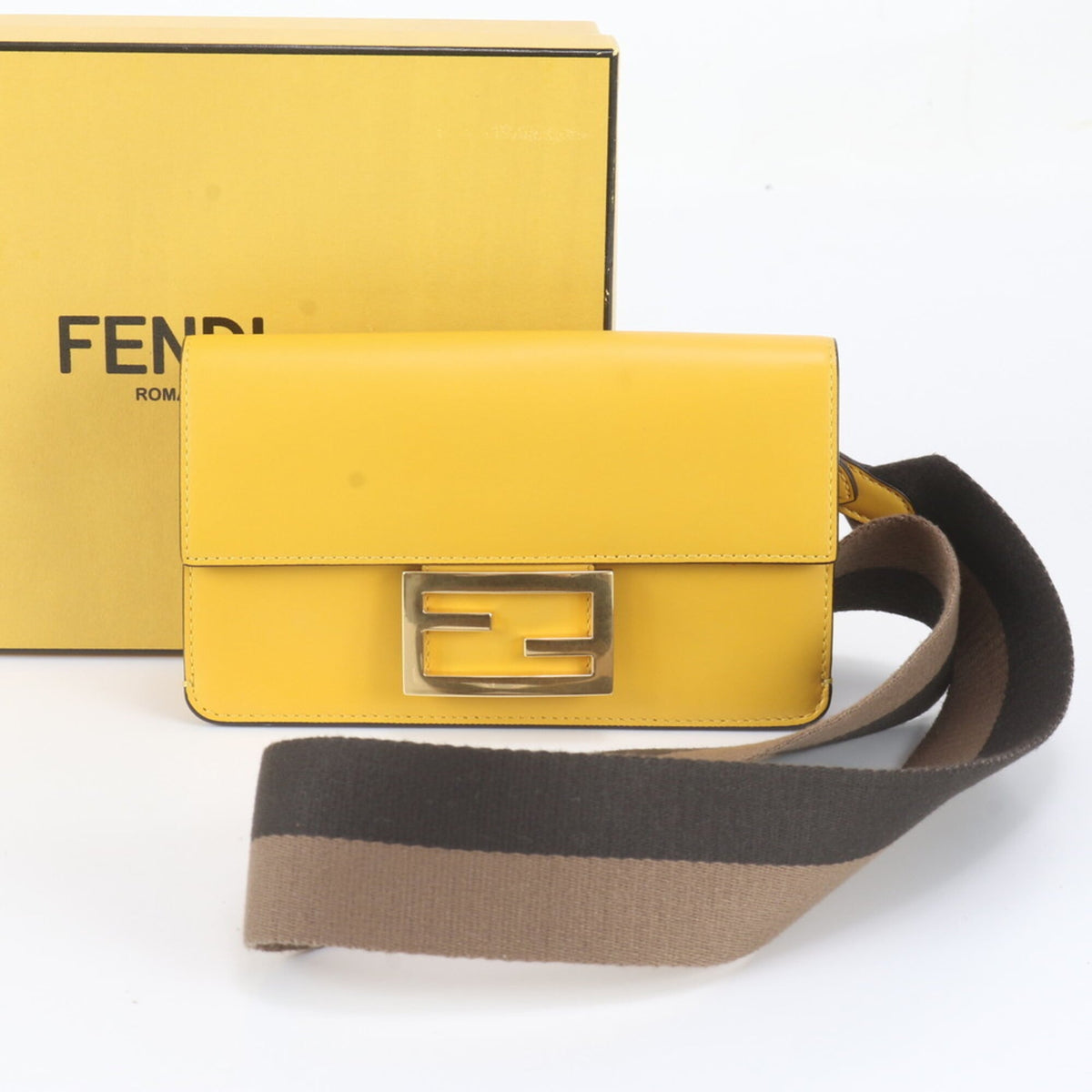 Fendi Yellow Leather Crossbody Bag Shoulder Bag (Pre-Owned)