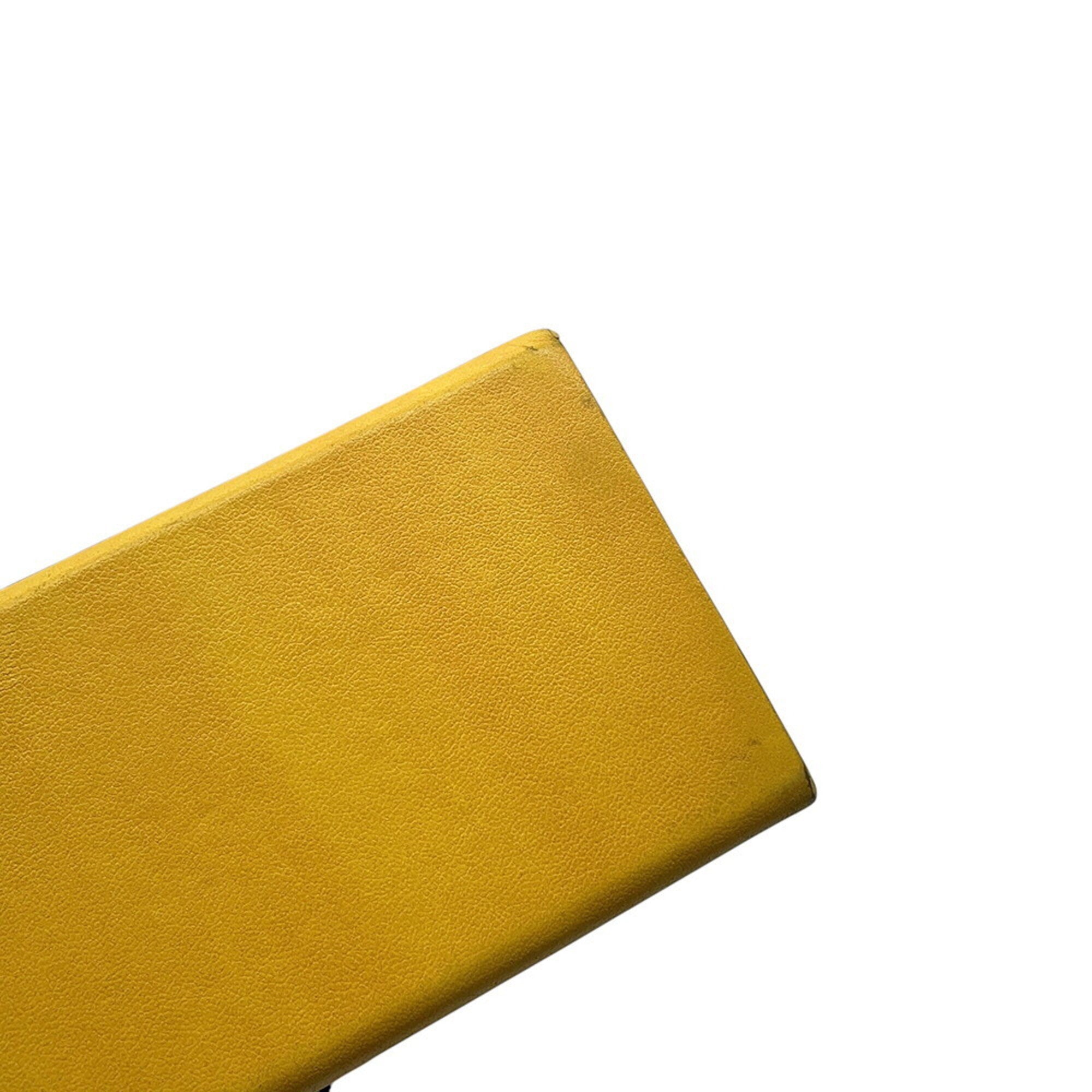 Fendi Yellow Leather Shoulder Bag (Pre-Owned)