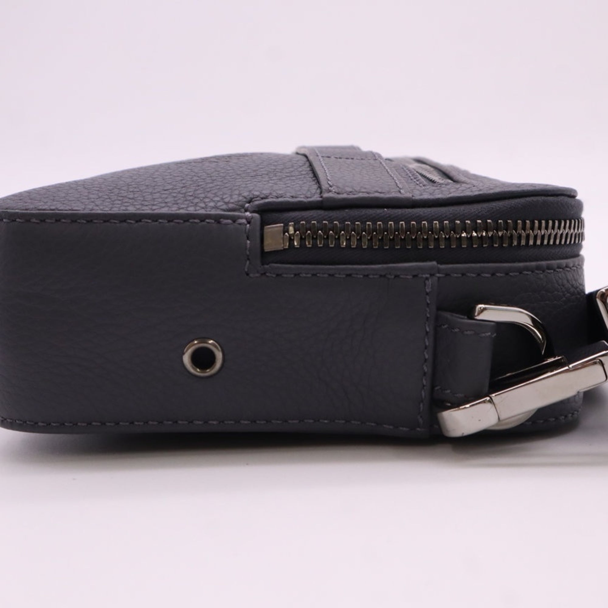 Christian Dior Gray Leather Messenger Bag Shoulder Bag (Pre-Owned)