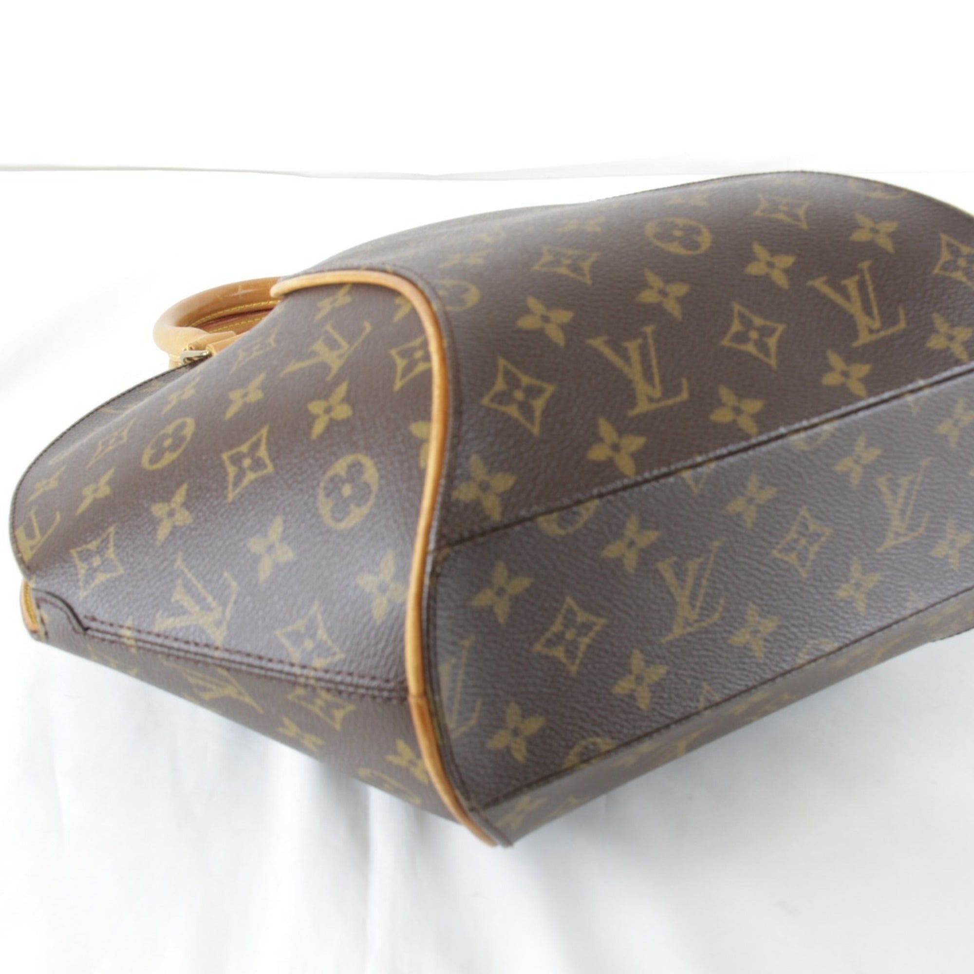 Louis Vuitton Monogram Monogram Handbag (Pre-Owned)