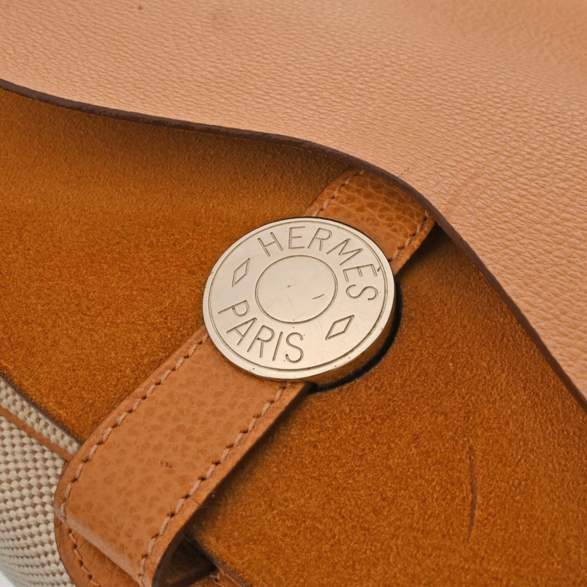 Hermes Ecru Natural Toile H Shoulder Bag (Pre-Owned)