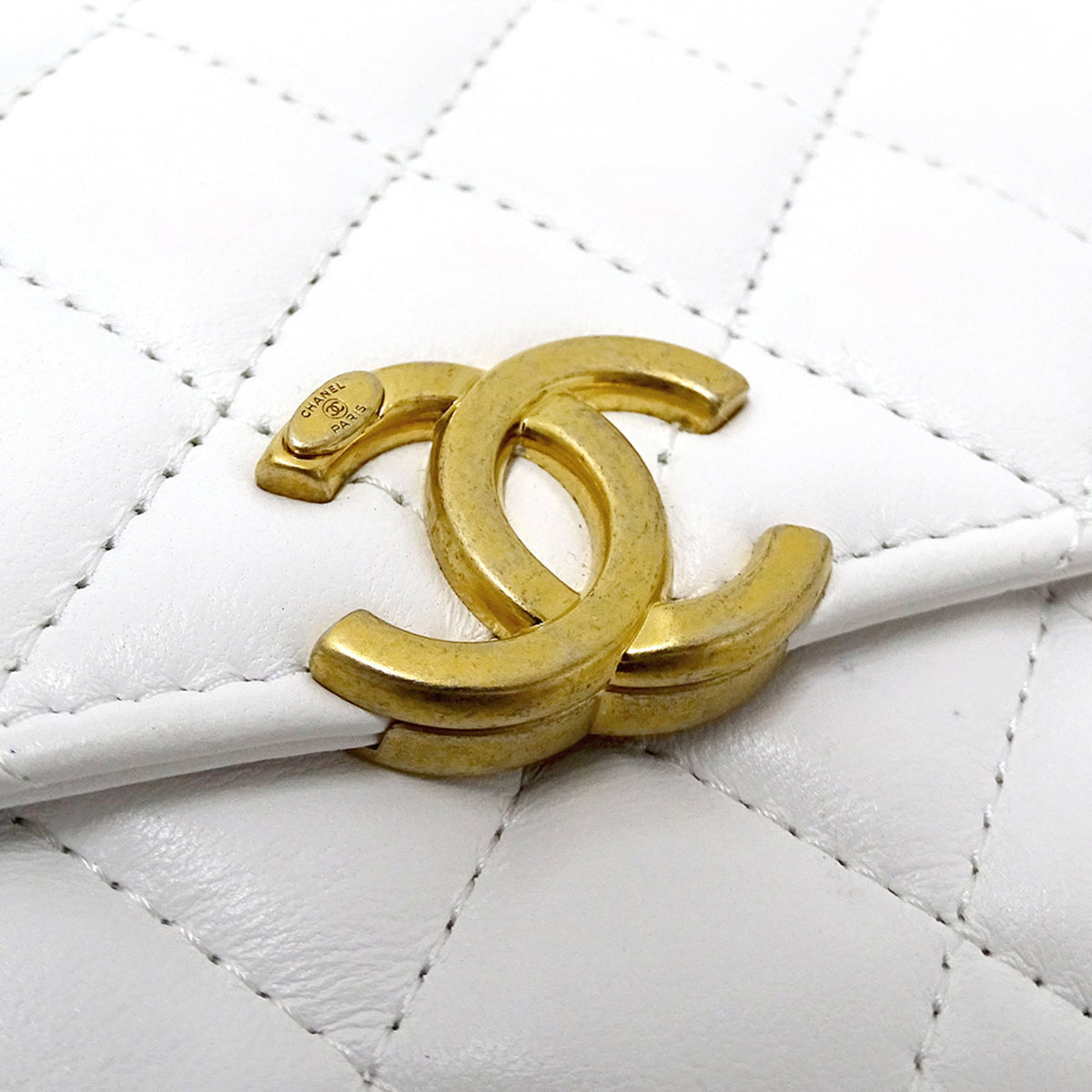 Chanel White Yellow Leather Handbag Shoulder Bag (Pre-Owned)