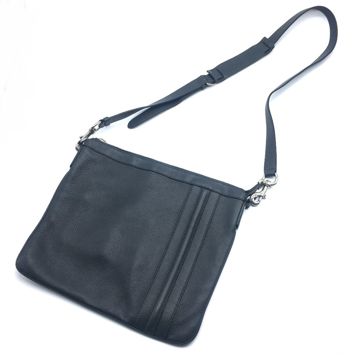 Gucci Gray Leather Shoulder Bag (Pre-Owned)