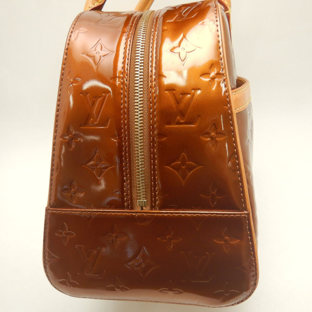 Louis Vuitton Bronze Monogram Monogram Vernis Handbag (Pre-Owned)
