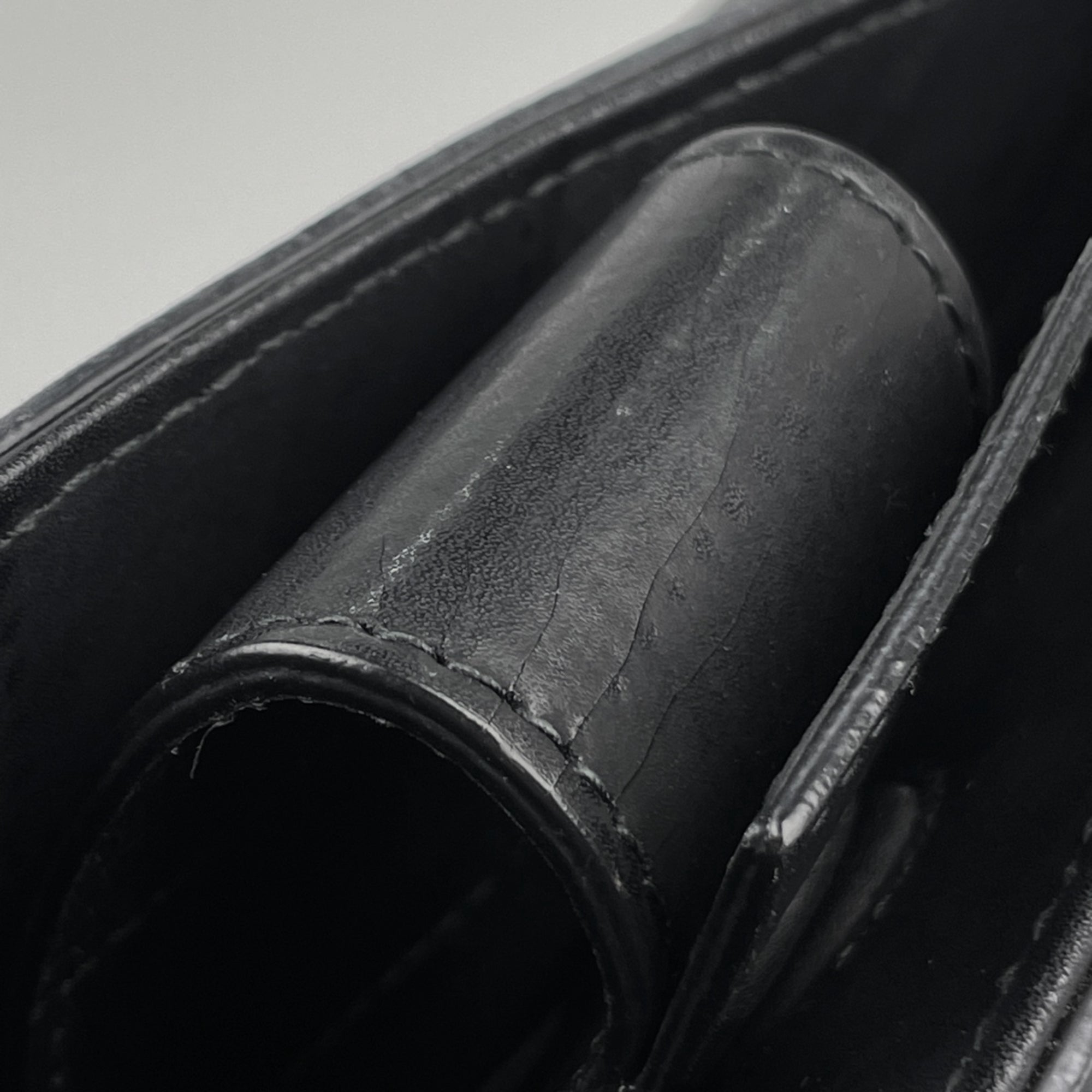 Gucci Black Gg Supreme Leather Tote Bag (Pre-Owned)