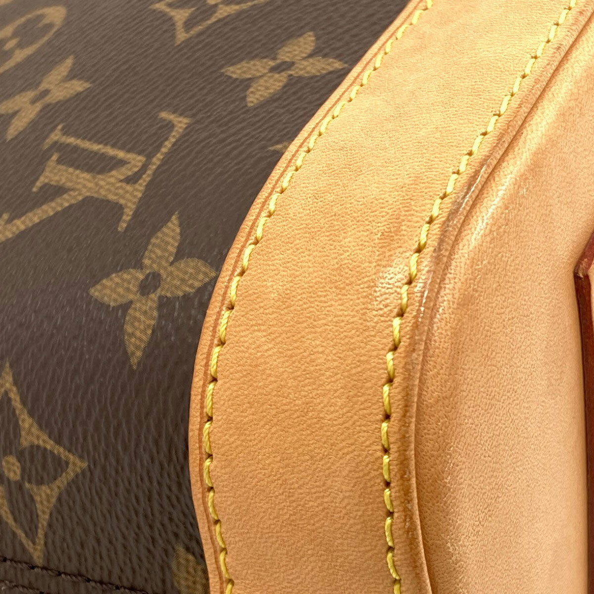 Louis Vuitton Brown Monogram Monogram Canvas Handbag (Pre-Owned)
