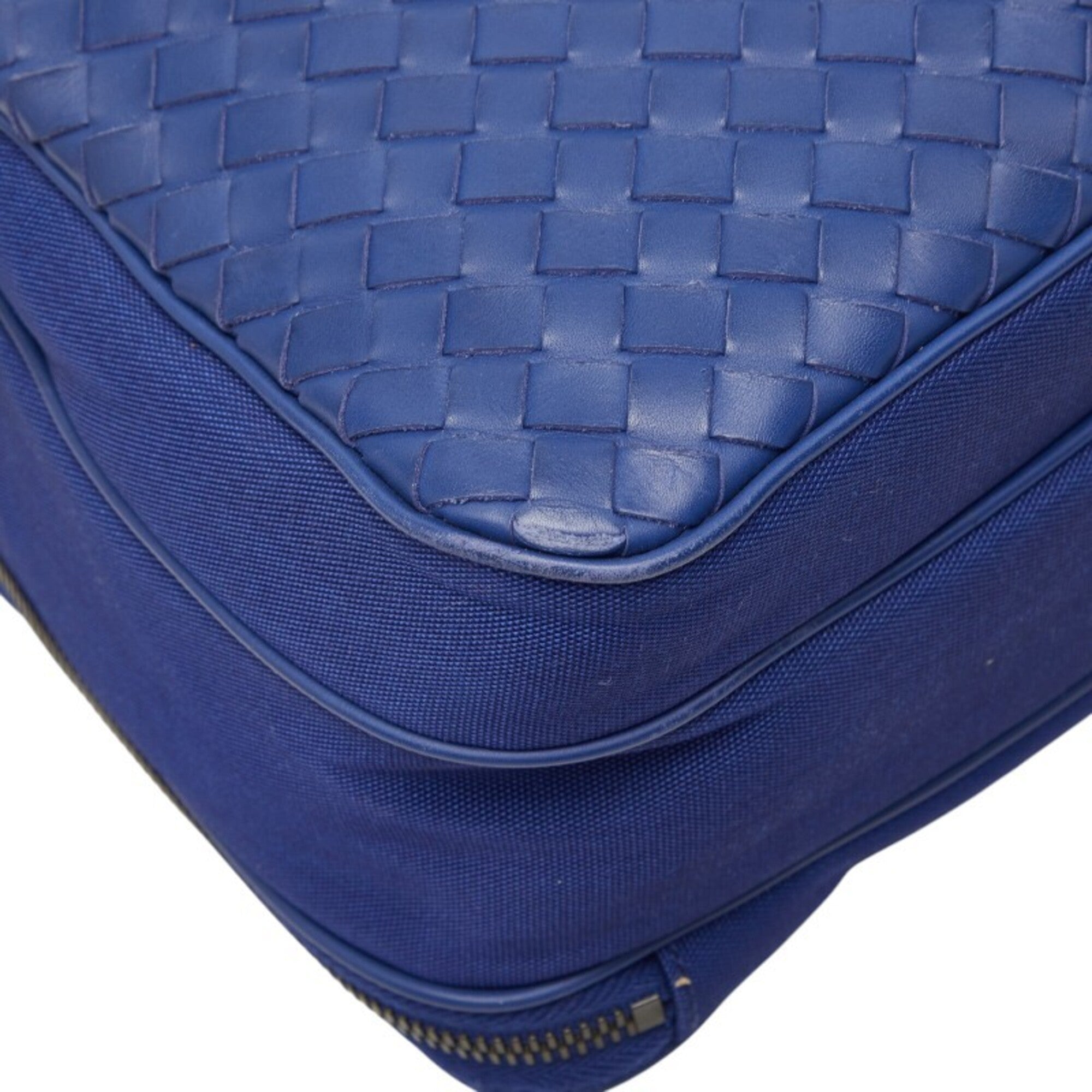 Bottega Veneta Intrecciato Blue Canvas Leather Messenger Bag Shoulder Bag (Pre-Owned)