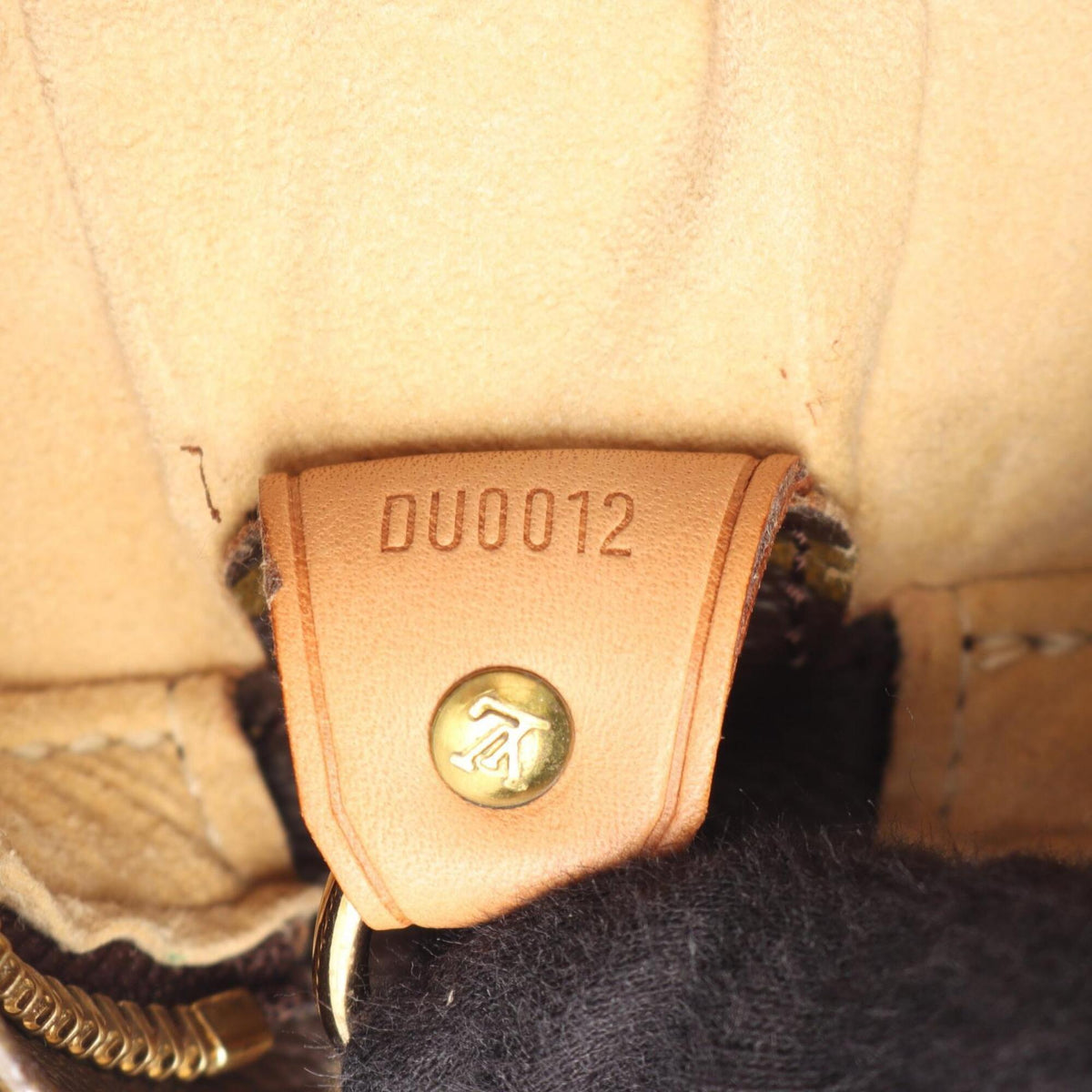 Louis Vuitton Brown Coated Canvas Leather Handbag Shoulder Bag (Pre-Owned)