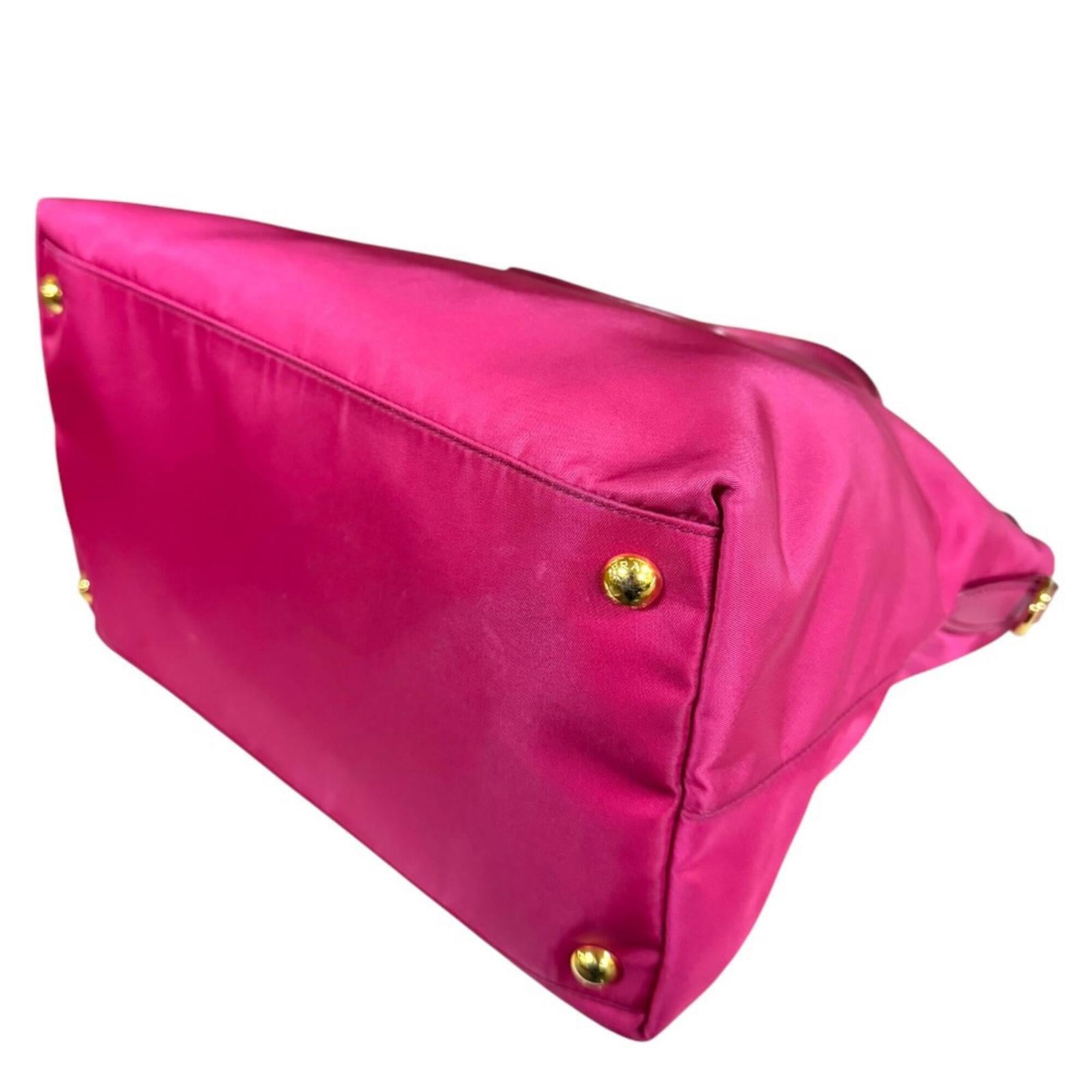Prada Pink Nylon Shoulder Bag (Pre-Owned)