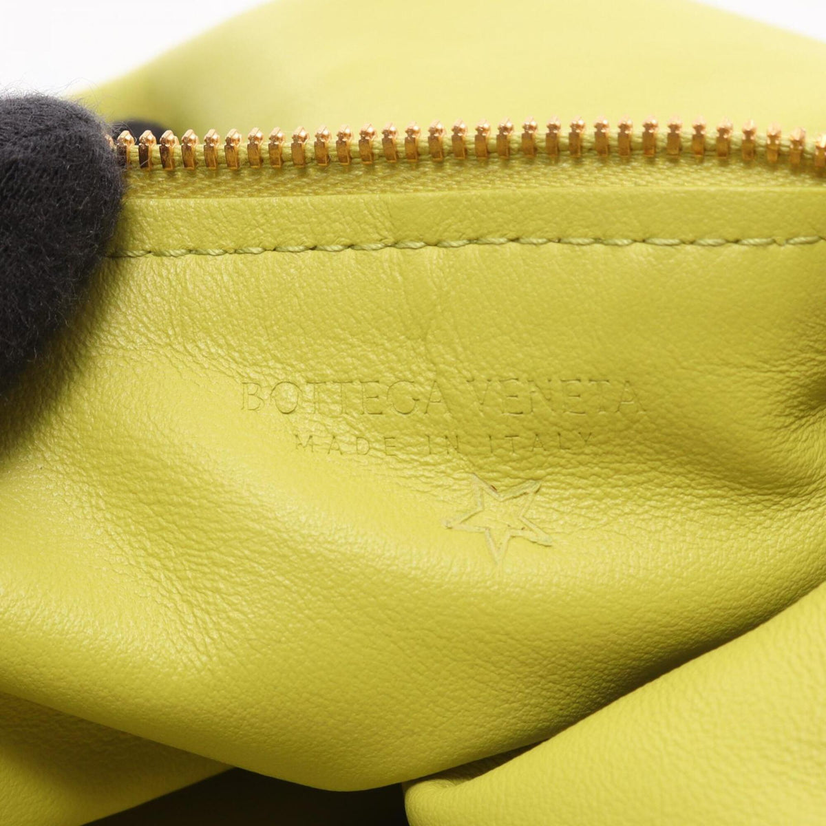 Bottega Veneta Green Leather Handbag (Pre-Owned)