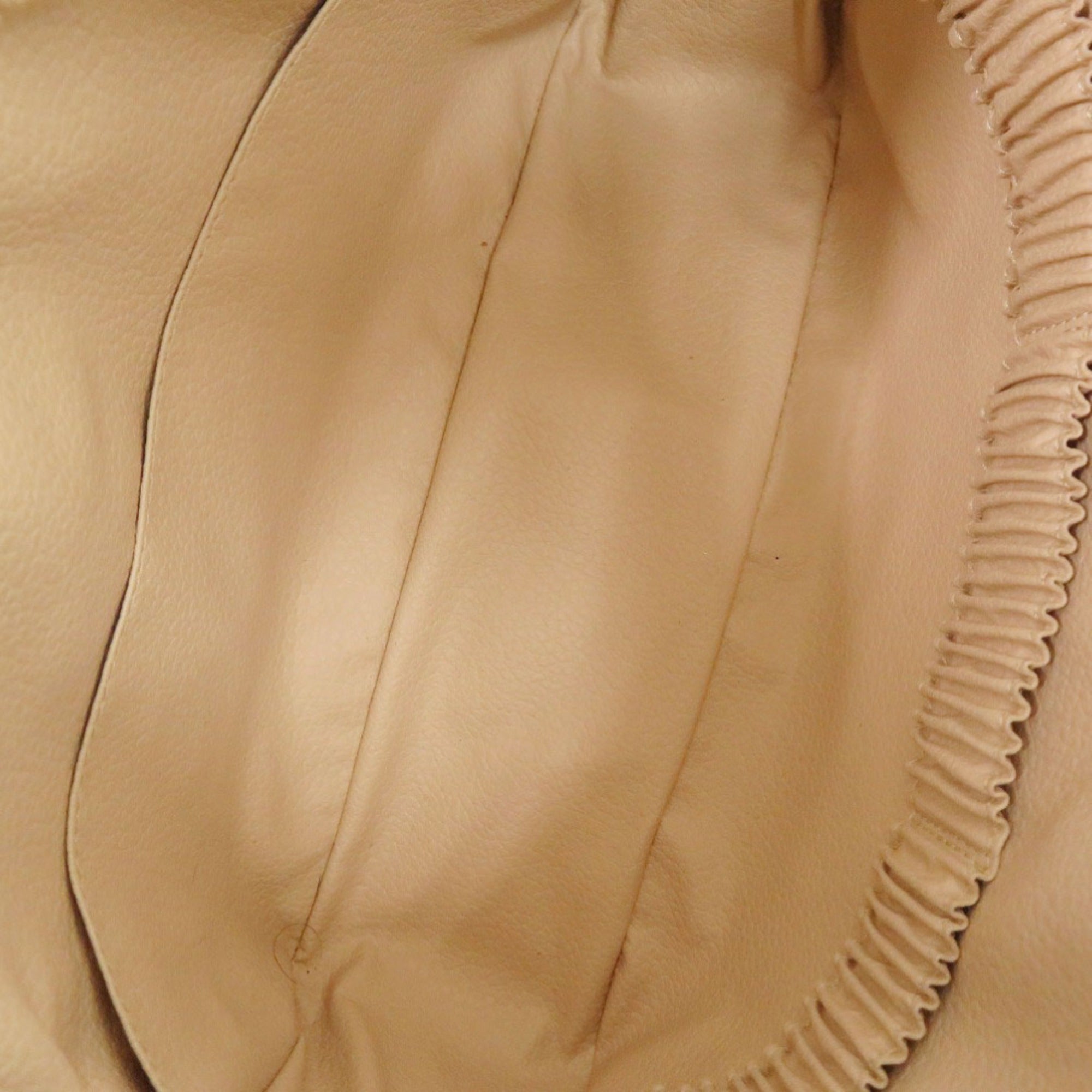 Louis Vuitton Brown Monogram Clutch Bag (Pre-Owned)