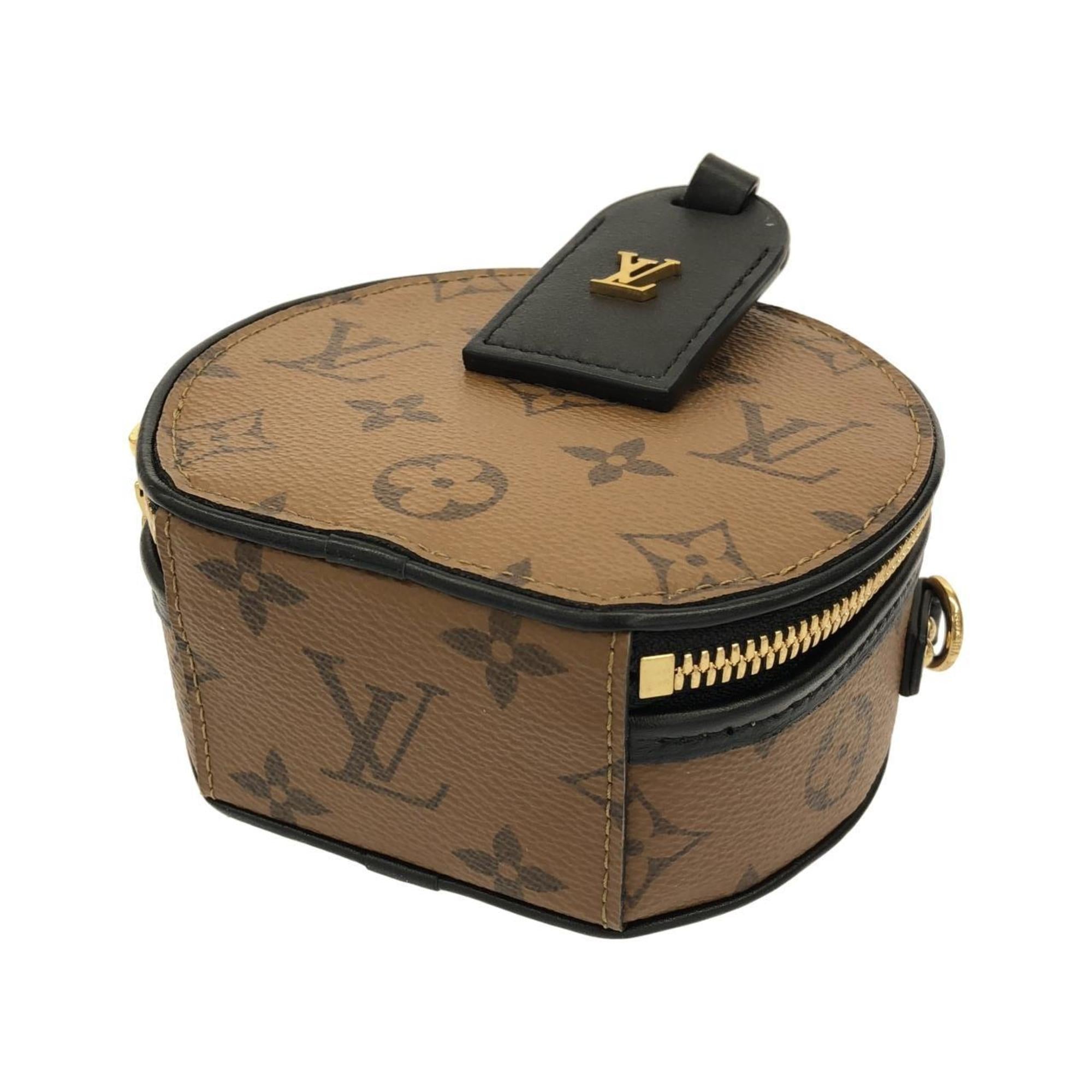 Louis Vuitton Brown Coated Canvas Shoulder Bag (Pre-Owned)