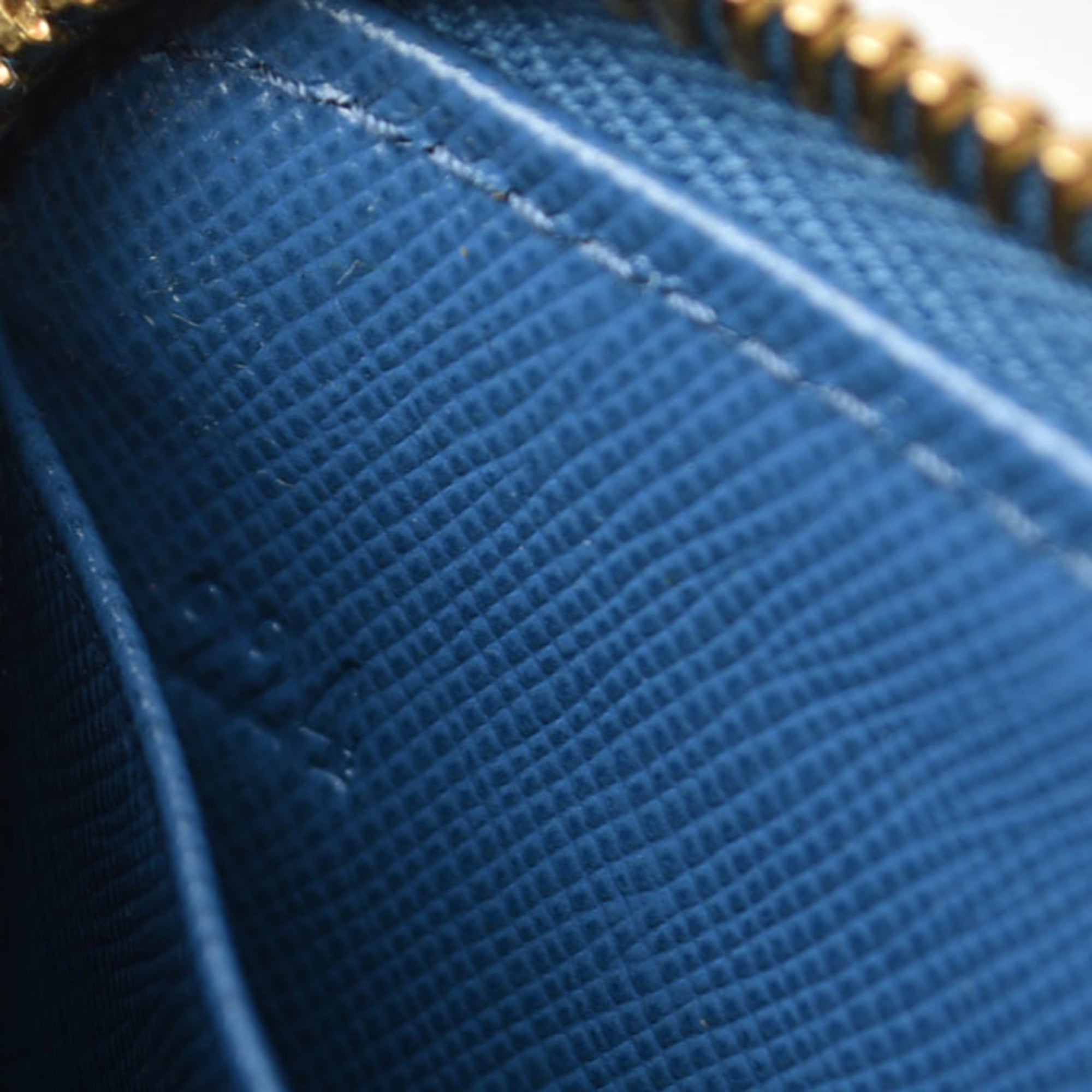 Prada Blue Leather Coin Purse/Coin Case (Pre-Owned)