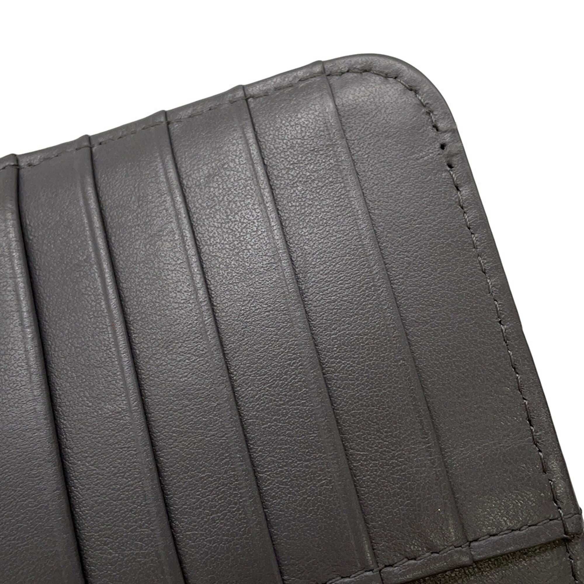 Chanel Gray Grained Calfskin Chain/Shoulder Wallet (Pre-Owned)