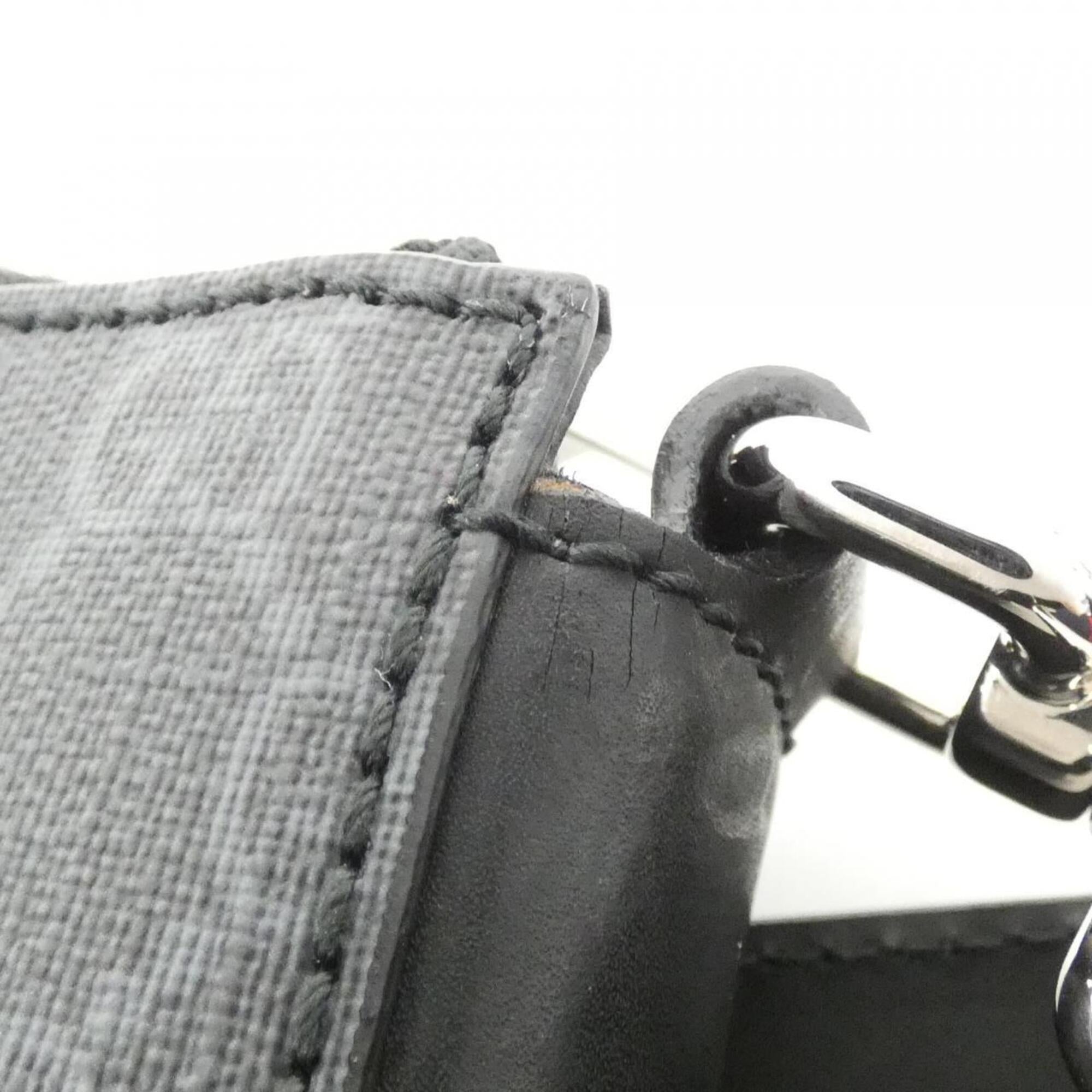 Gucci Black Gray Gg Supreme Shoulder Bag (Pre-Owned)