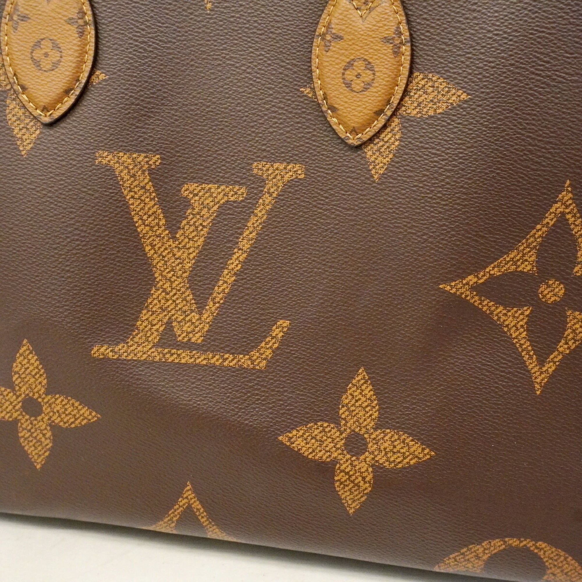 Louis Vuitton Brown Tote Bag (Pre-Owned)