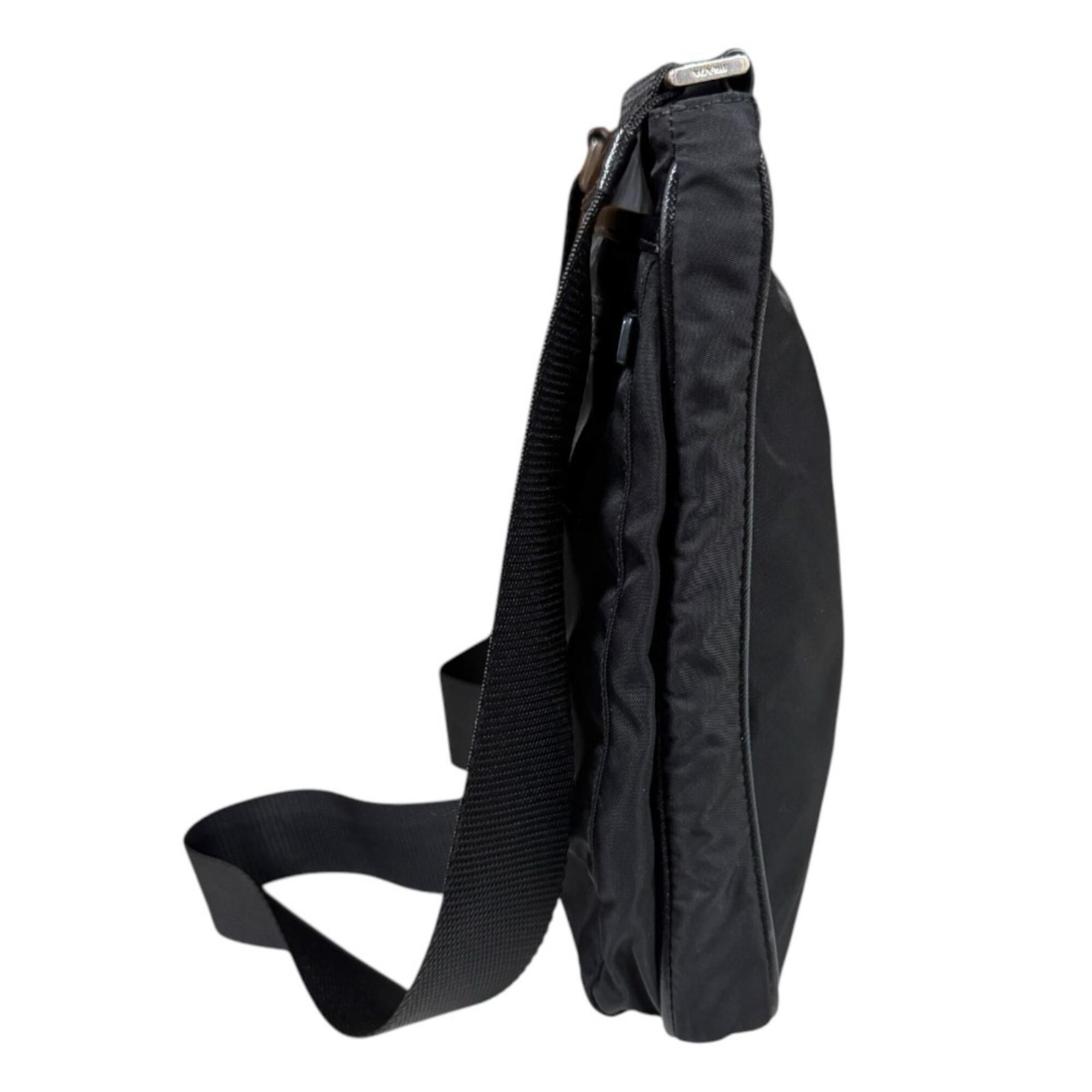 Prada Black Nylon Shoulder Bag (Pre-Owned)