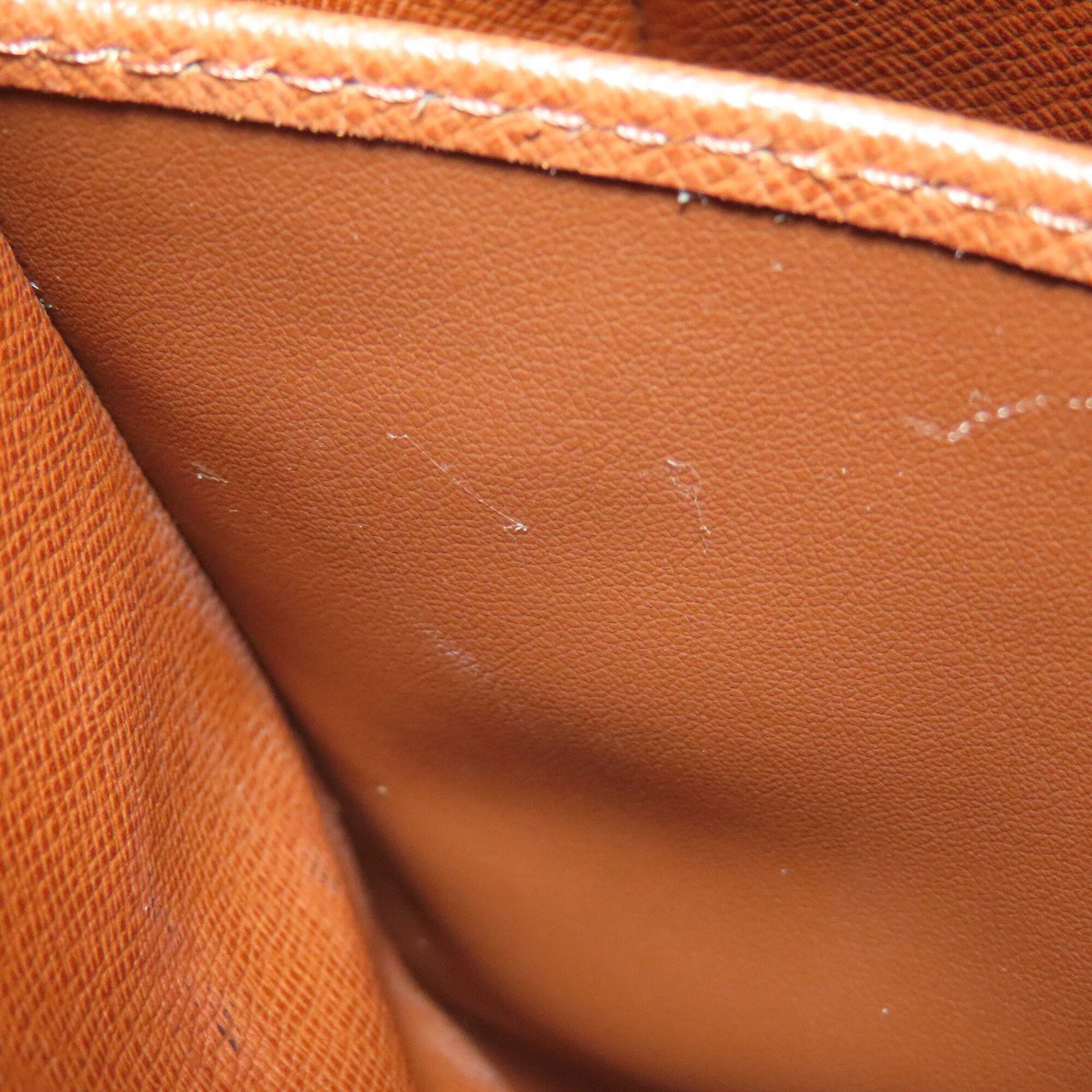 Louis Vuitton Monogram Monogram Canvas Shoulder Bag (Pre-Owned)