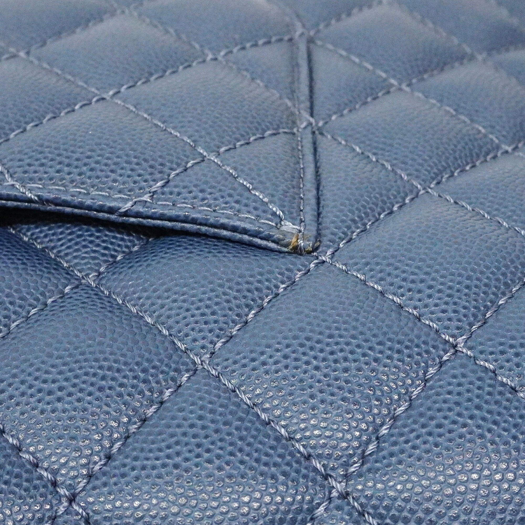 Chanel Blue Grained Calfskin Handbag (Pre-Owned)