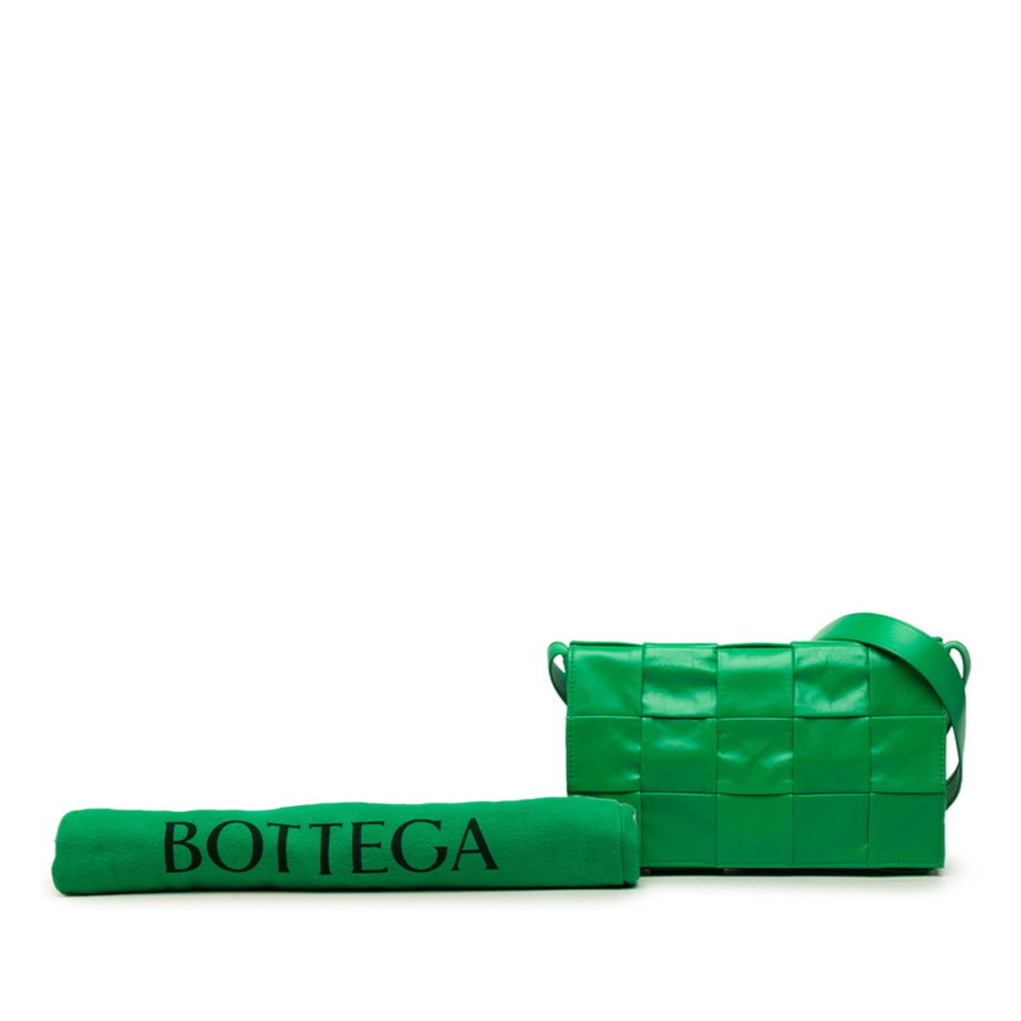 Bottega Veneta Green Leather Shoulder Bag (Pre-Owned)