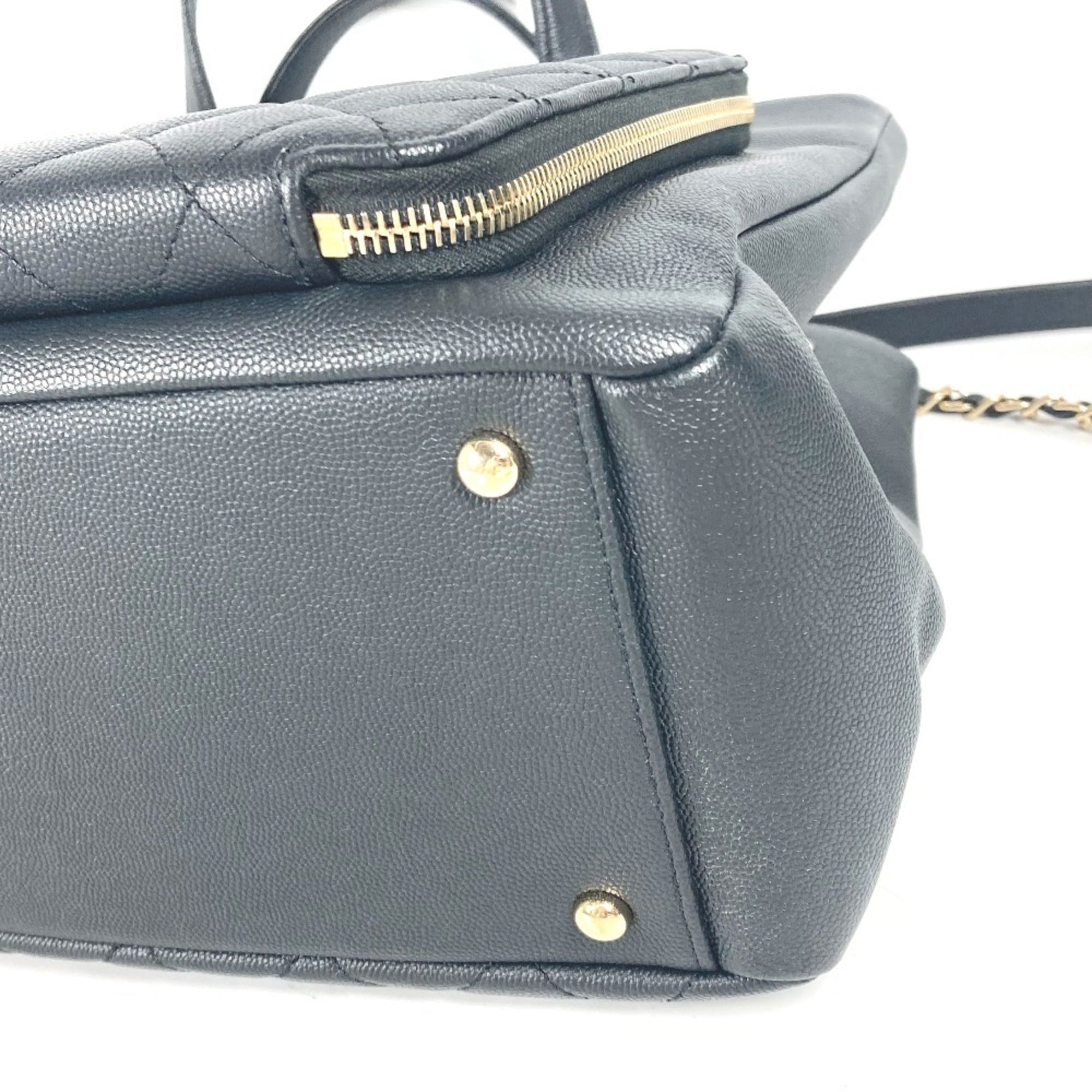 Chanel Black Grained Calfskin Shoulder Bag Tote Bag (Pre-Owned)