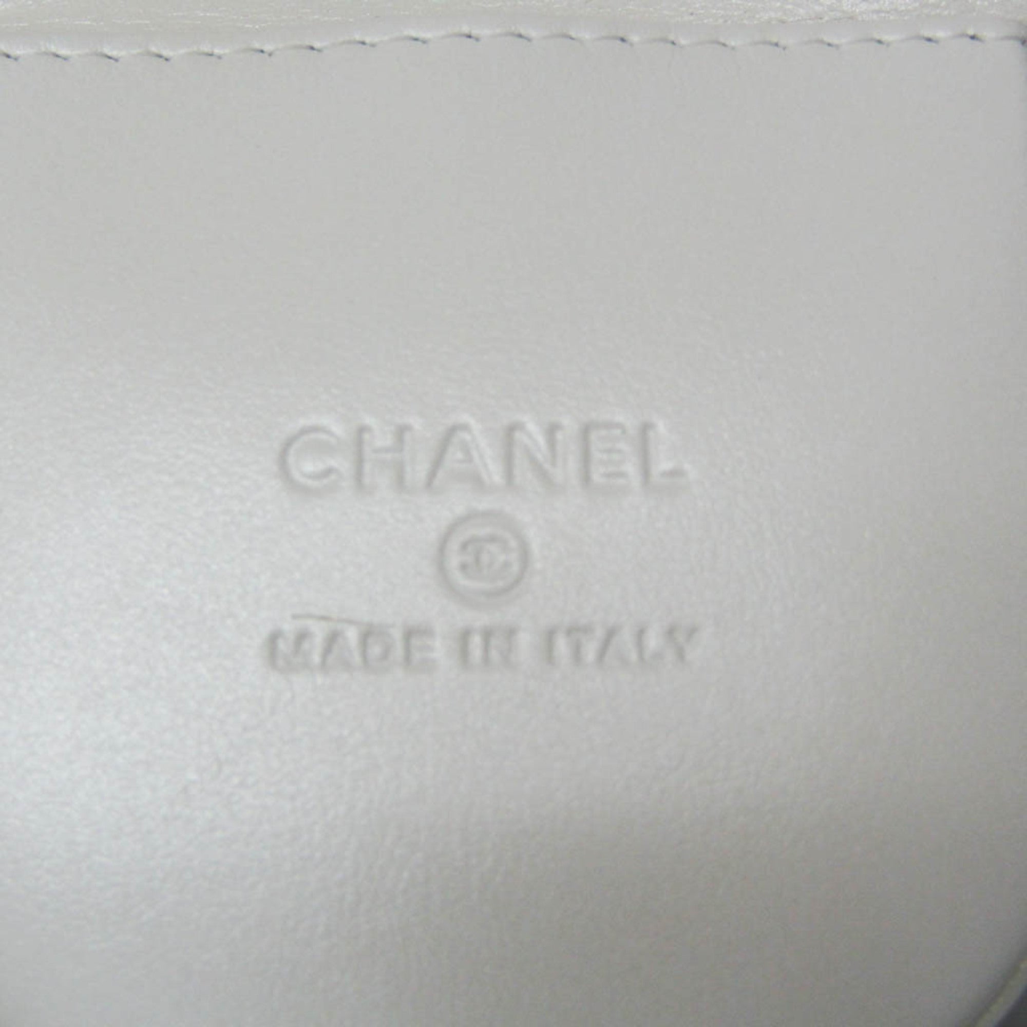 Chanel Chain Around Coin Purse With Chain Quilted Caviar White Leather Shoulder Bag Bag (Pre-Owned)