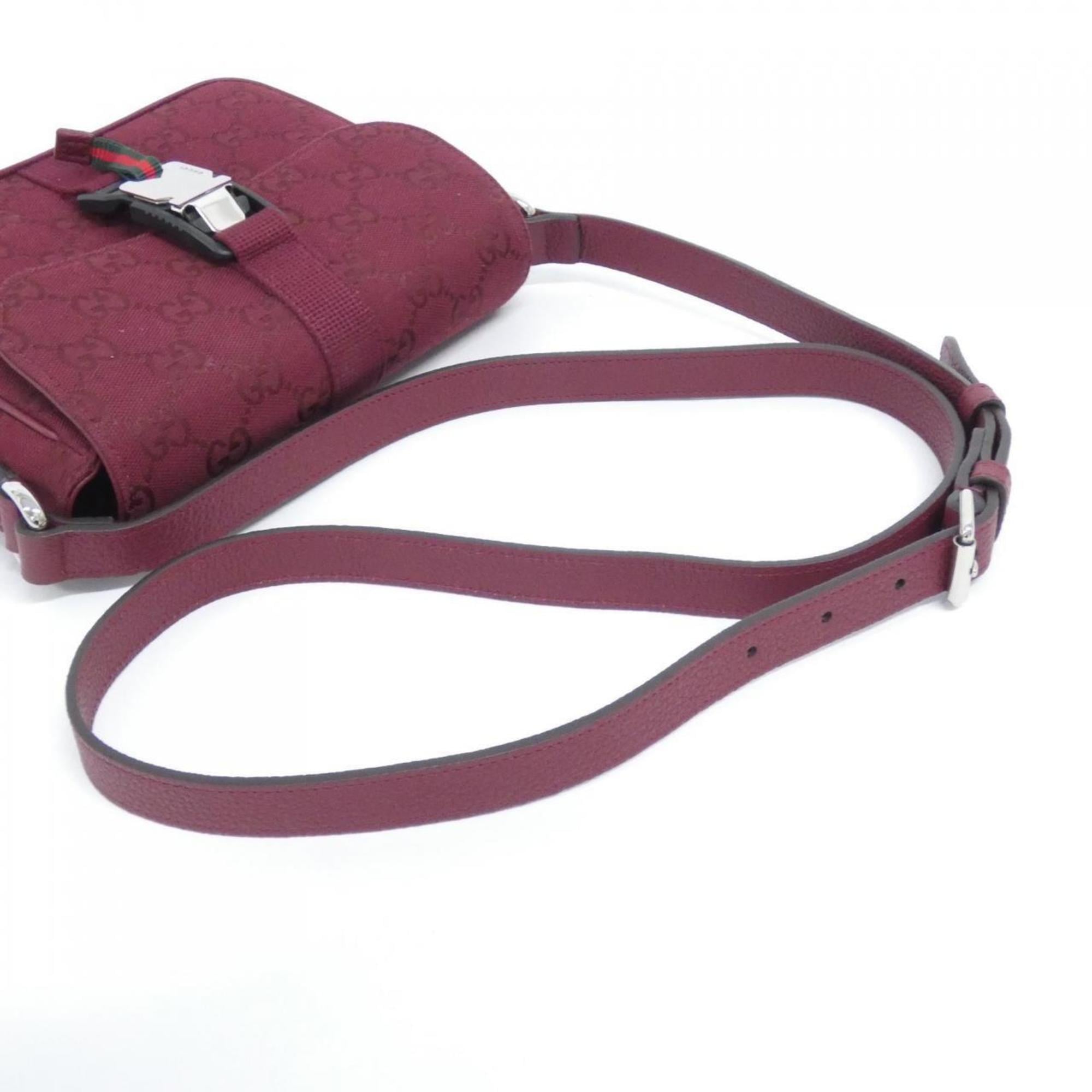 Gucci Red Color Gg Canvas Leather Shoulder Bag (Pre-Owned)