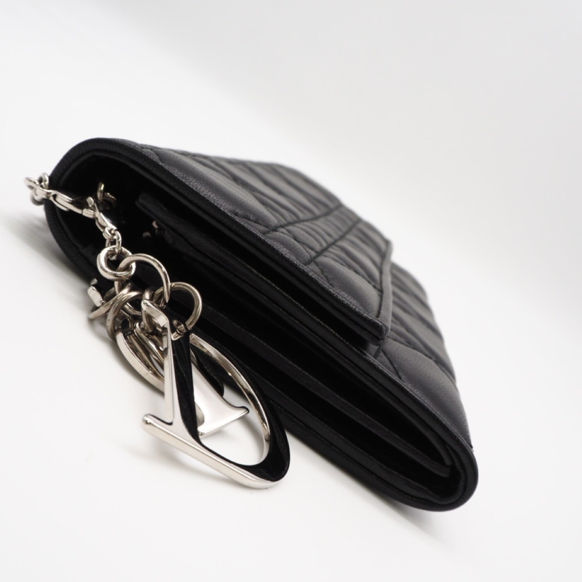Christian Dior Black Leather Chain/Shoulder Wallet (Pre-Owned)