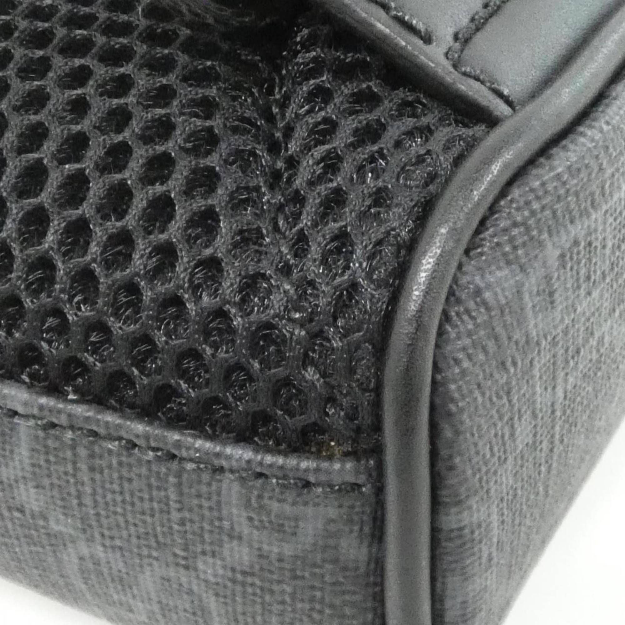Gucci Black Gray Gg Supreme Shoulder Bag (Pre-Owned)